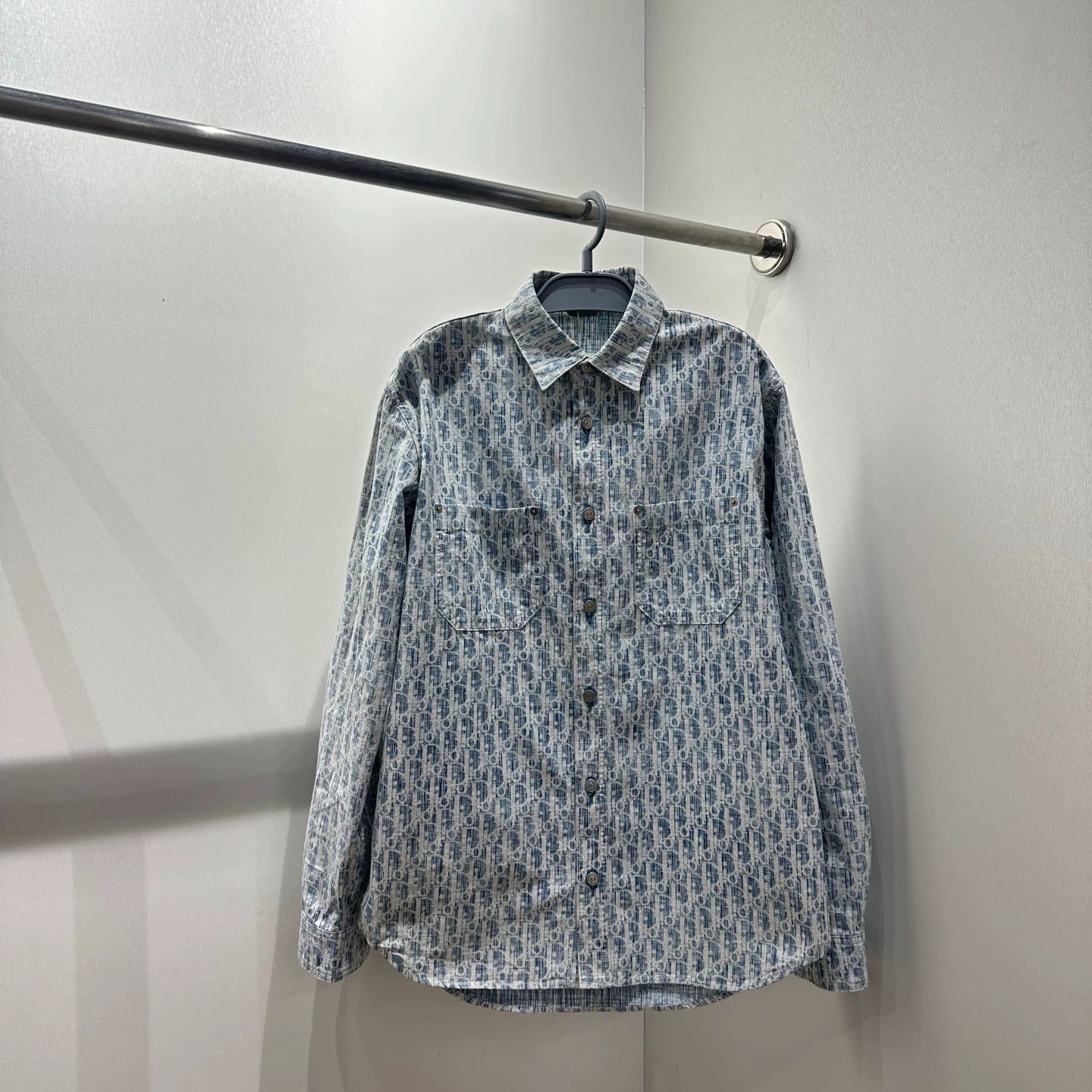 Dior Dior feb241 all over Oblique print long sleeve shirt 37 Size US S / EU 44-46 / 1 - 1 Thumbnail