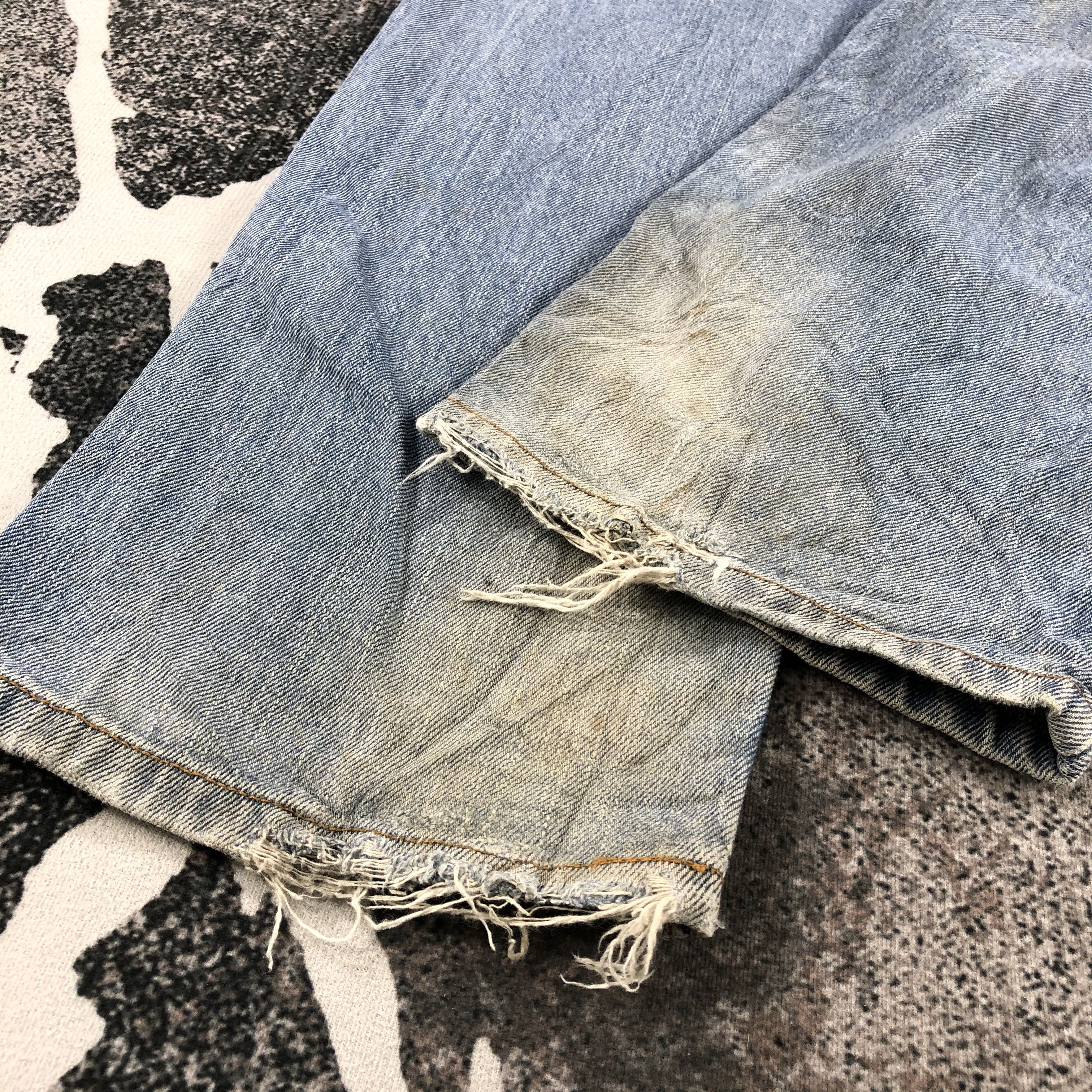 Levi's Vintage Levis 505 Jeans Faded Blue Denim KJ1120 Size US 33 - 6 Thumbnail