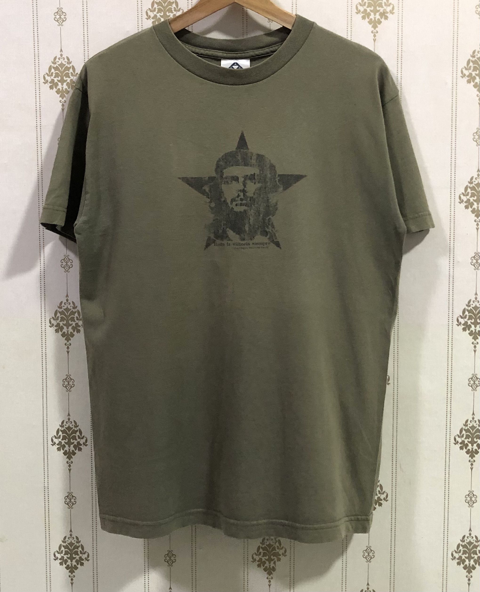 Vintage Vintage y2k faded Che Guevara tshirt Size US M / EU 48-50 / 2 - 1 Thumbnail