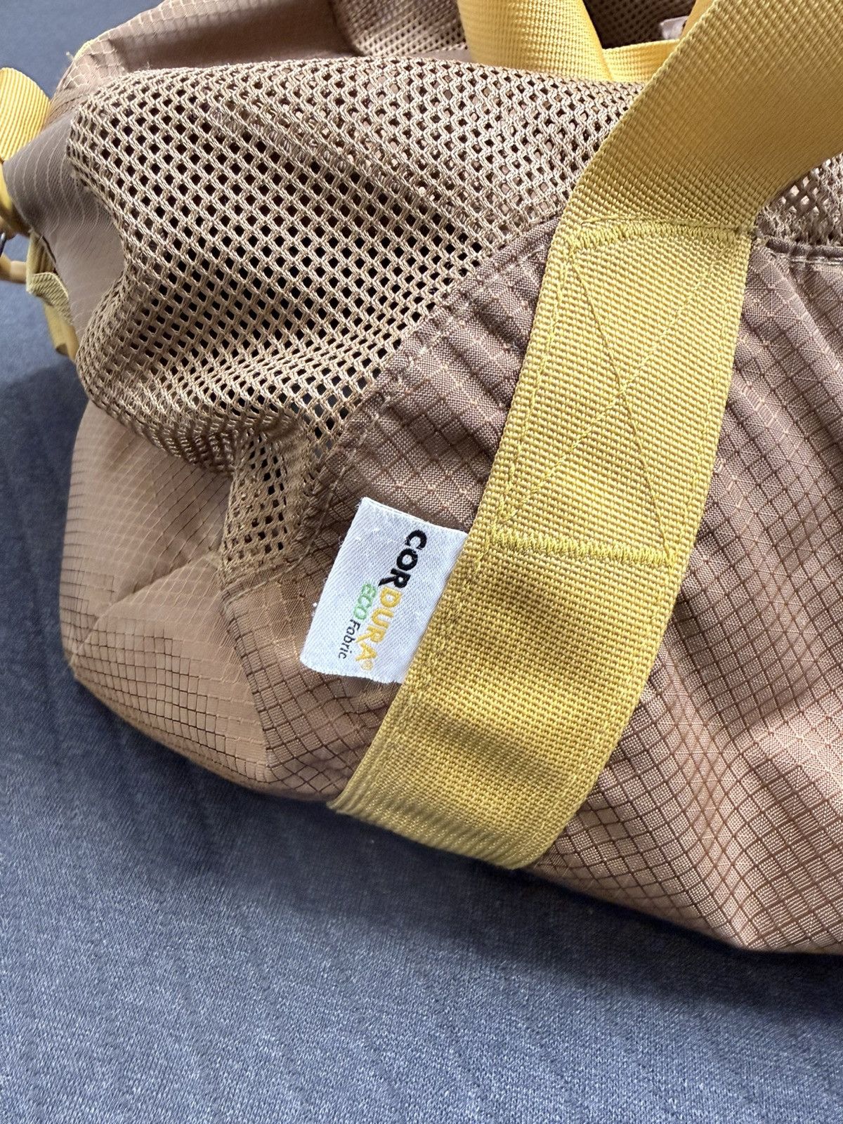 Supreme Supreme Duffle Bag (S22) Brown Size ONE SIZE - 3 Thumbnail