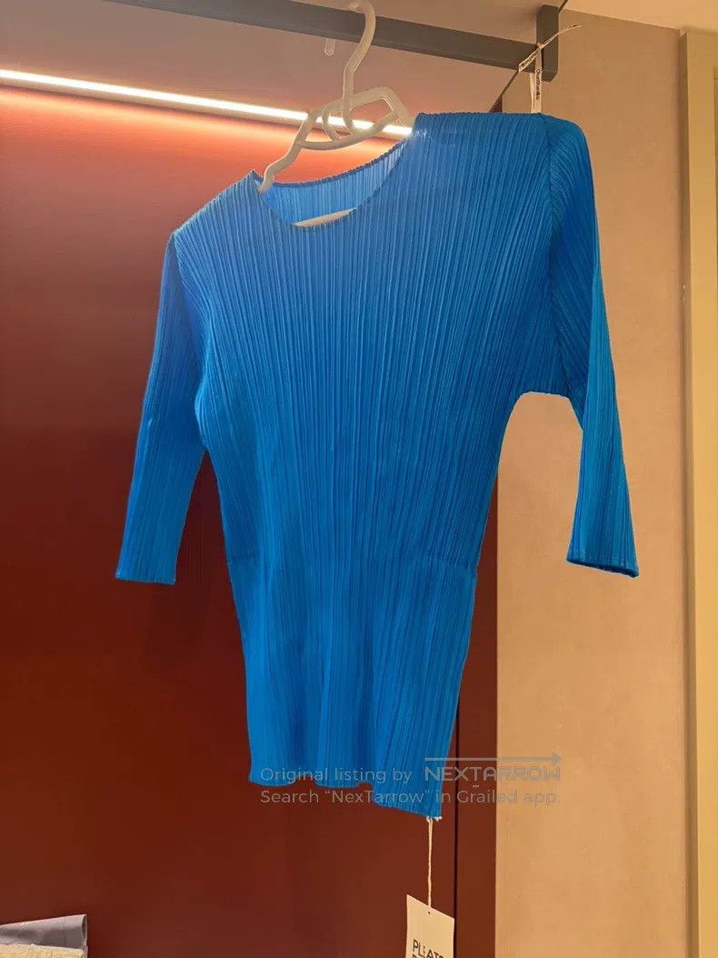 Issey Miyake Issey Miyake Blue Short Sleeve T-shirt Size L / US 10 / IT 46 - 1 Thumbnail