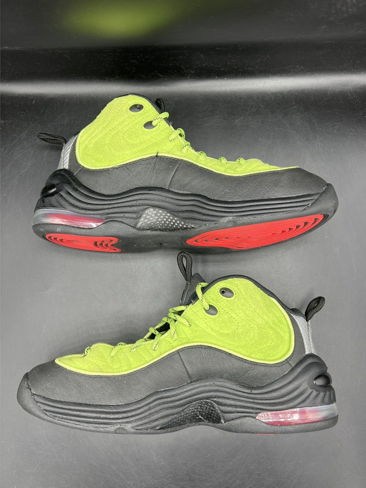 Nike × Stussy Nike x Stussy Air Penny 2 'Vivid Green' Men’s 9 DX6933-300 Size US 9 / EU 42 - 4 Thumbnail
