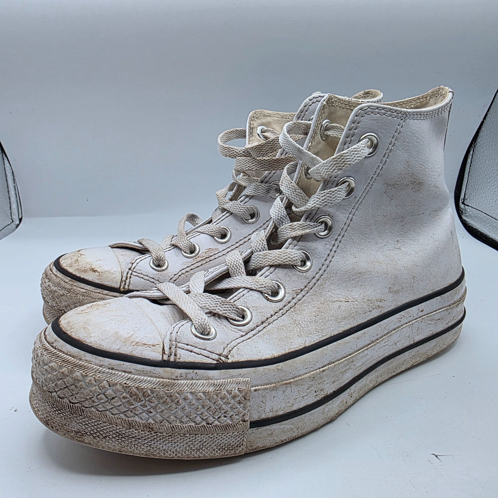 Converse Converse Chuck Taylor All Star Lift Platform Leather Womens Size US 7 / IT 37 - 4 Thumbnail