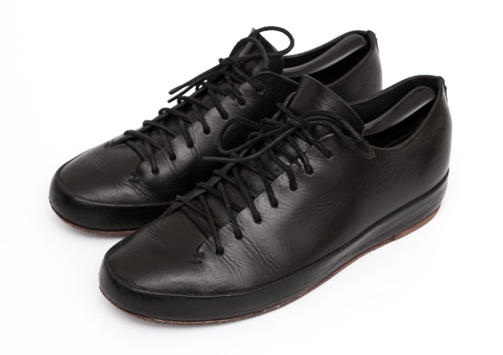 FEIT Hand Sewn Low - Black