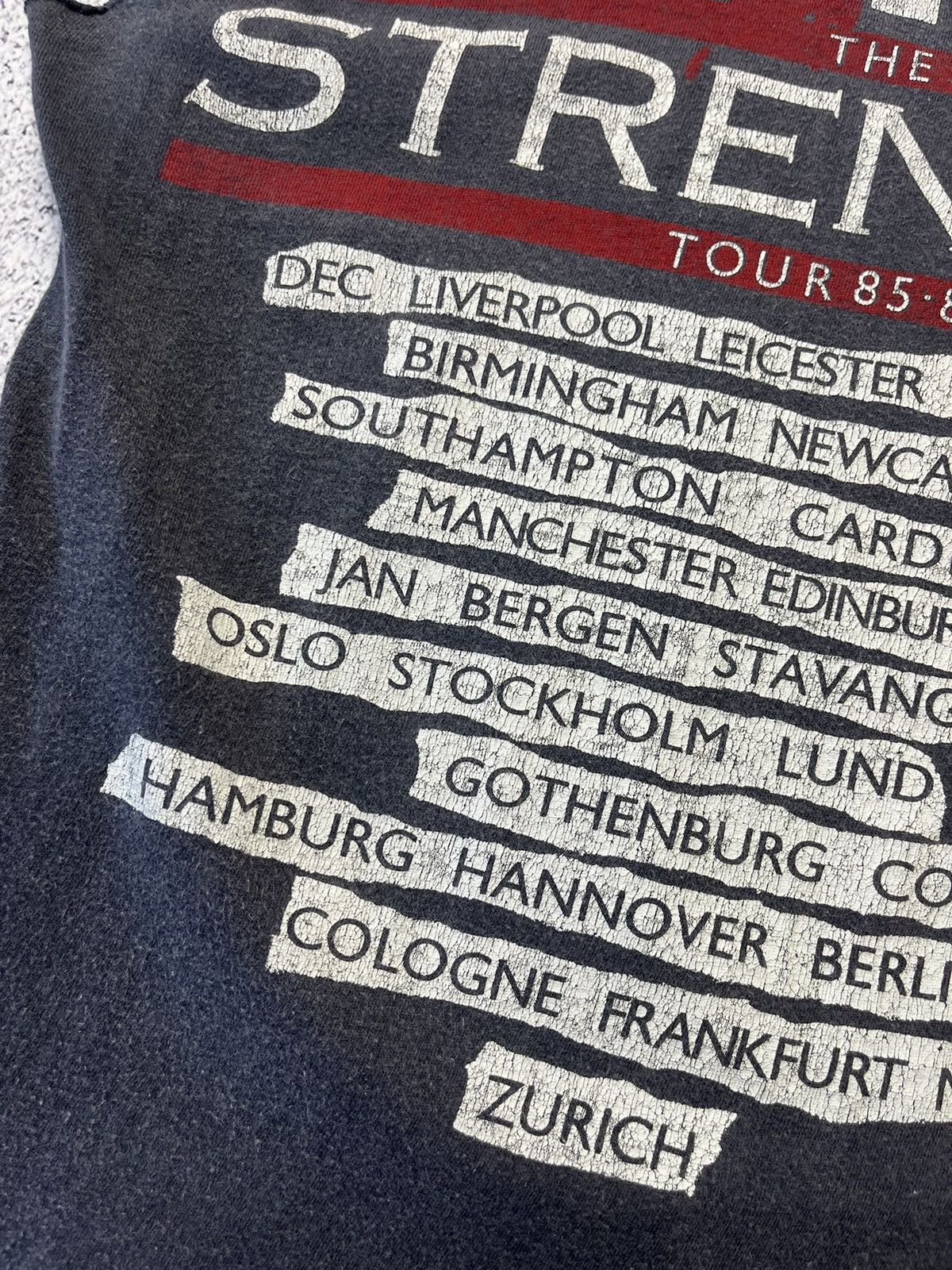 Band Tees RARE Vintage 1986 Alarm Spirit Of '86 In USA Band Tour Shirt Size US S / EU 44-46 / 1 - 20 Thumbnail