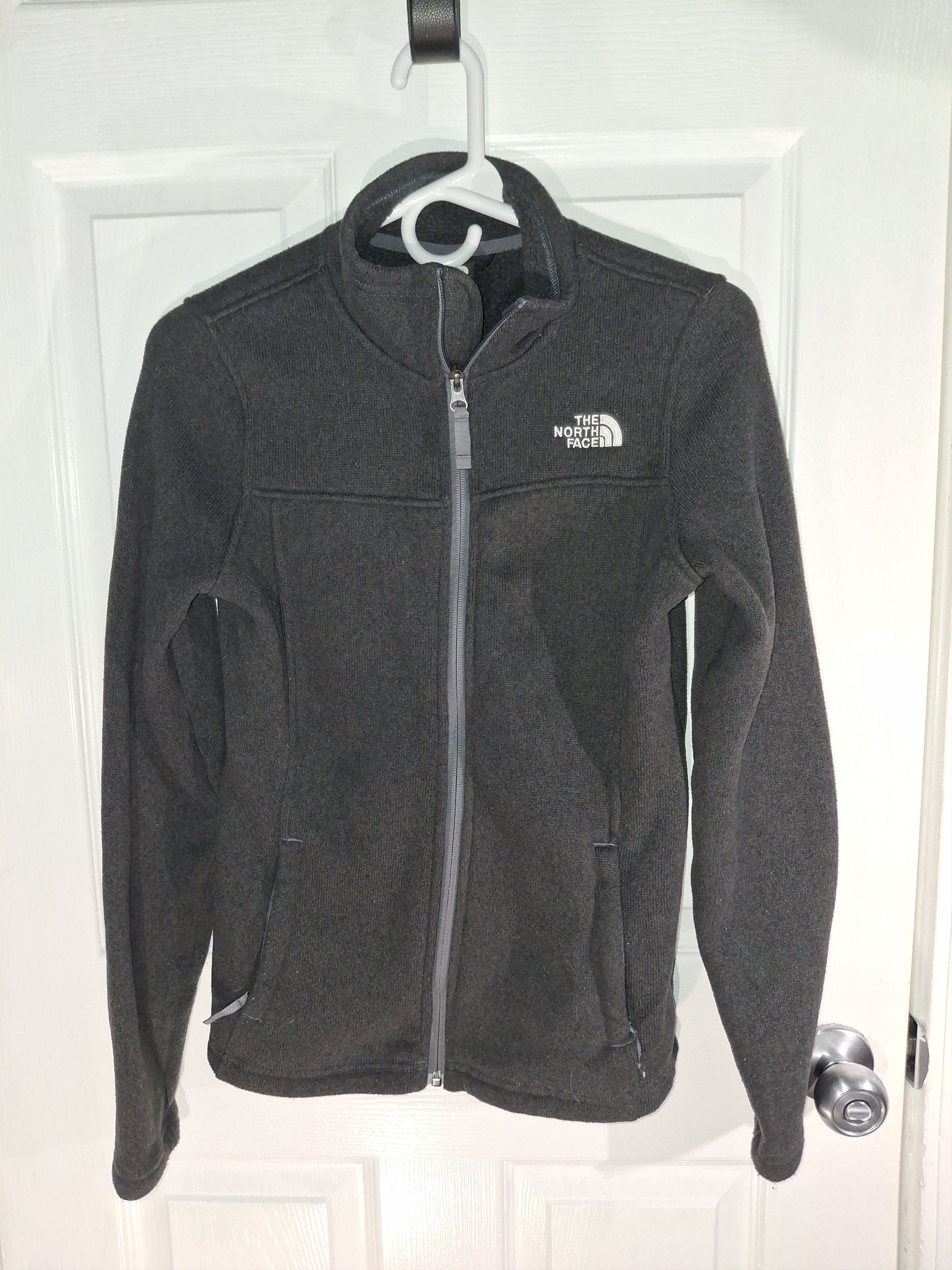 The North Face ​The North Face Women’s Ridge Full-Zip Fleece Size XS / US 0-2 / IT 36-38 - 1 Thumbnail
