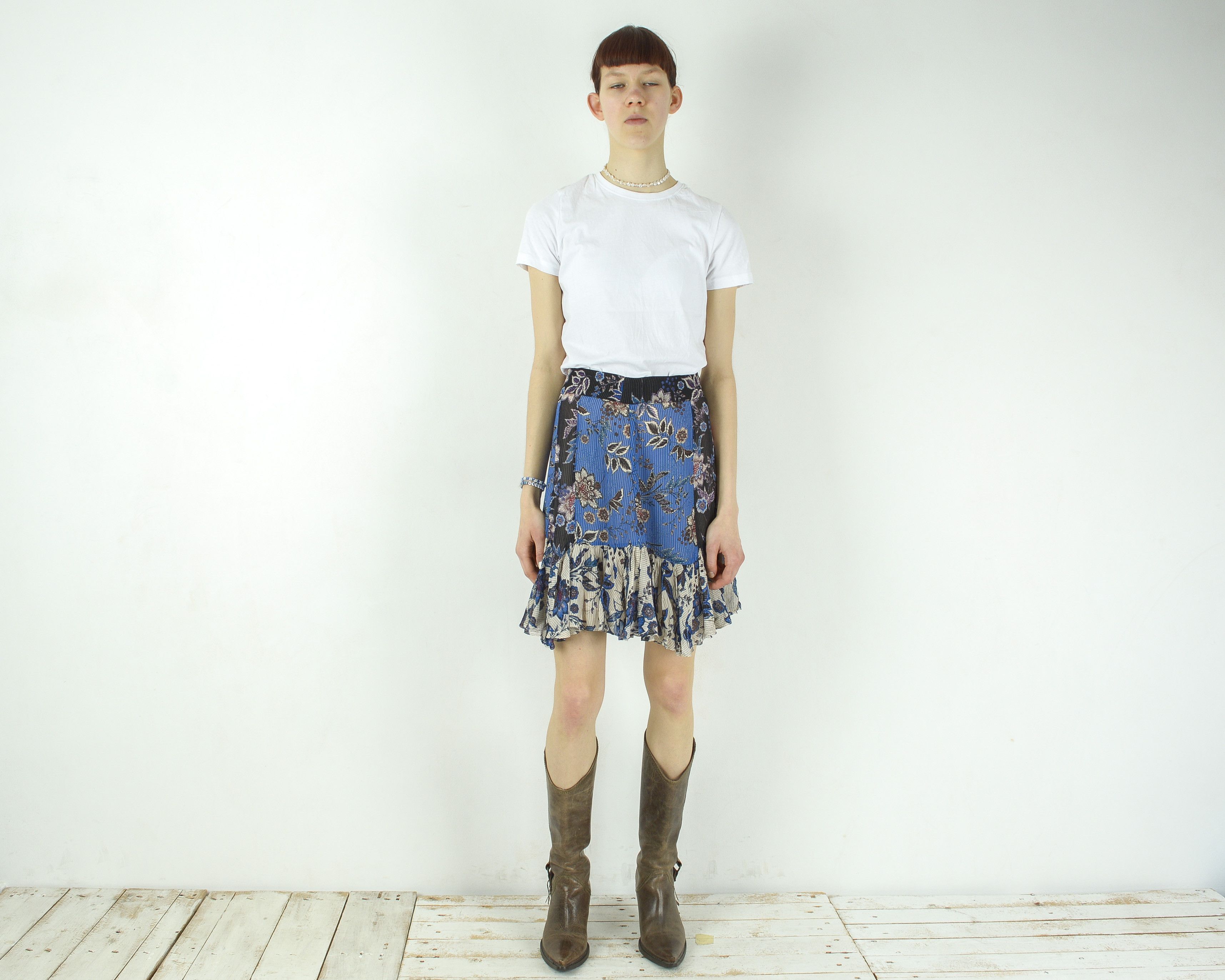 Vintage Mini Floral Ruffle Skirt Above The Knee Light Breezy Dress Size 27" / US 4 / IT 40 - 1 Thumbnail