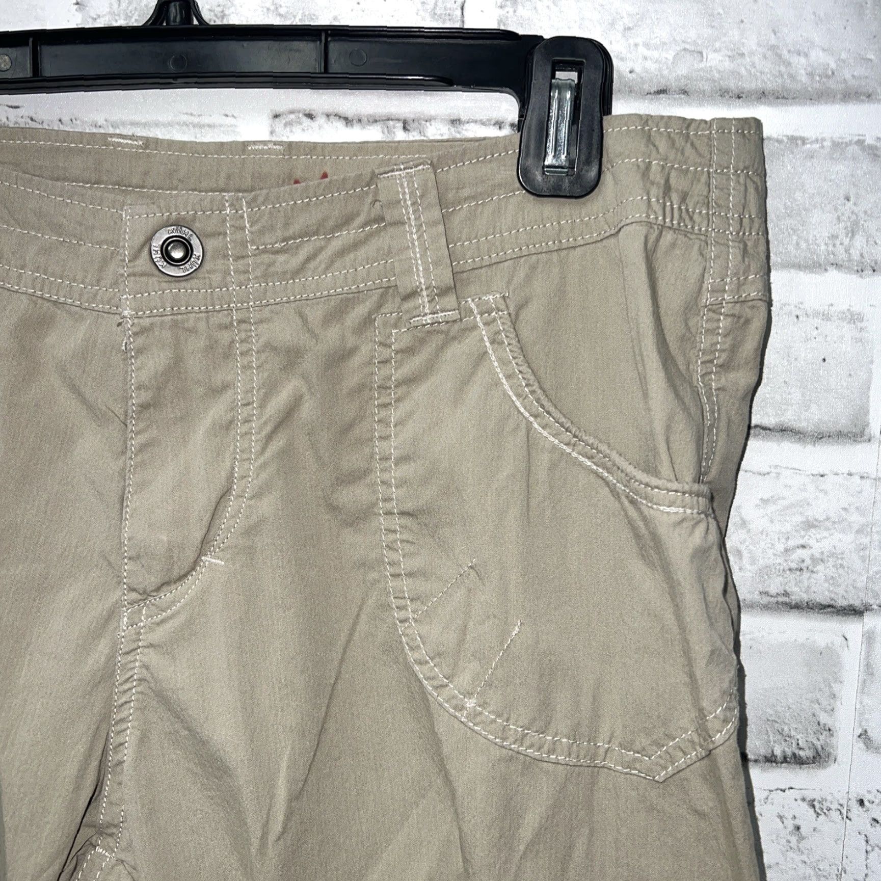 Vintage Kühl Beige Cargo Capri Pants Womens Size 10 Size 32" / US 10 / IT 46 - 2 Thumbnail