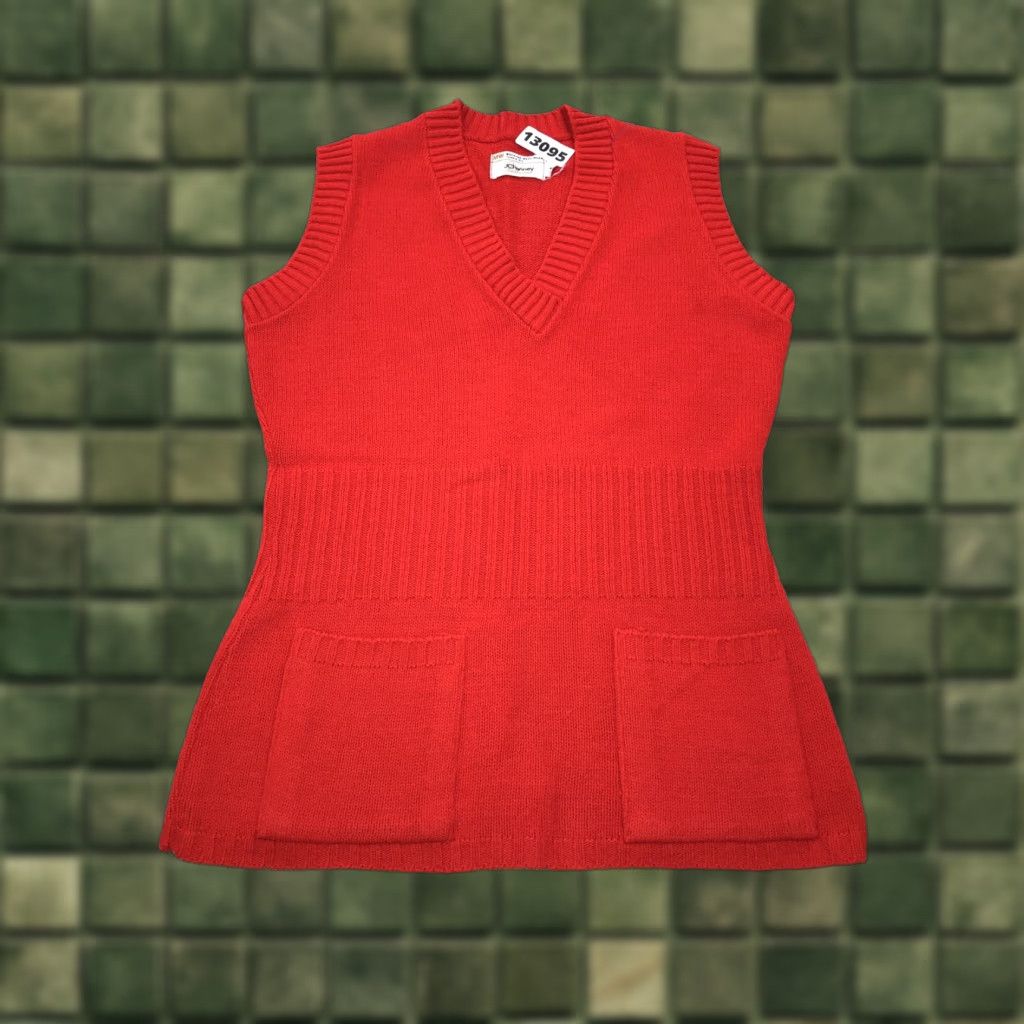 Vintage Vtg JC Penny Sweater Sleeveless Red Knit V-Neck Pocket Front Women Med Vintage Bohemian Classic Teacher School Preppy Hippie Pullover Size M / US 6-8 / IT 42-44 - 1 Thumbnail
