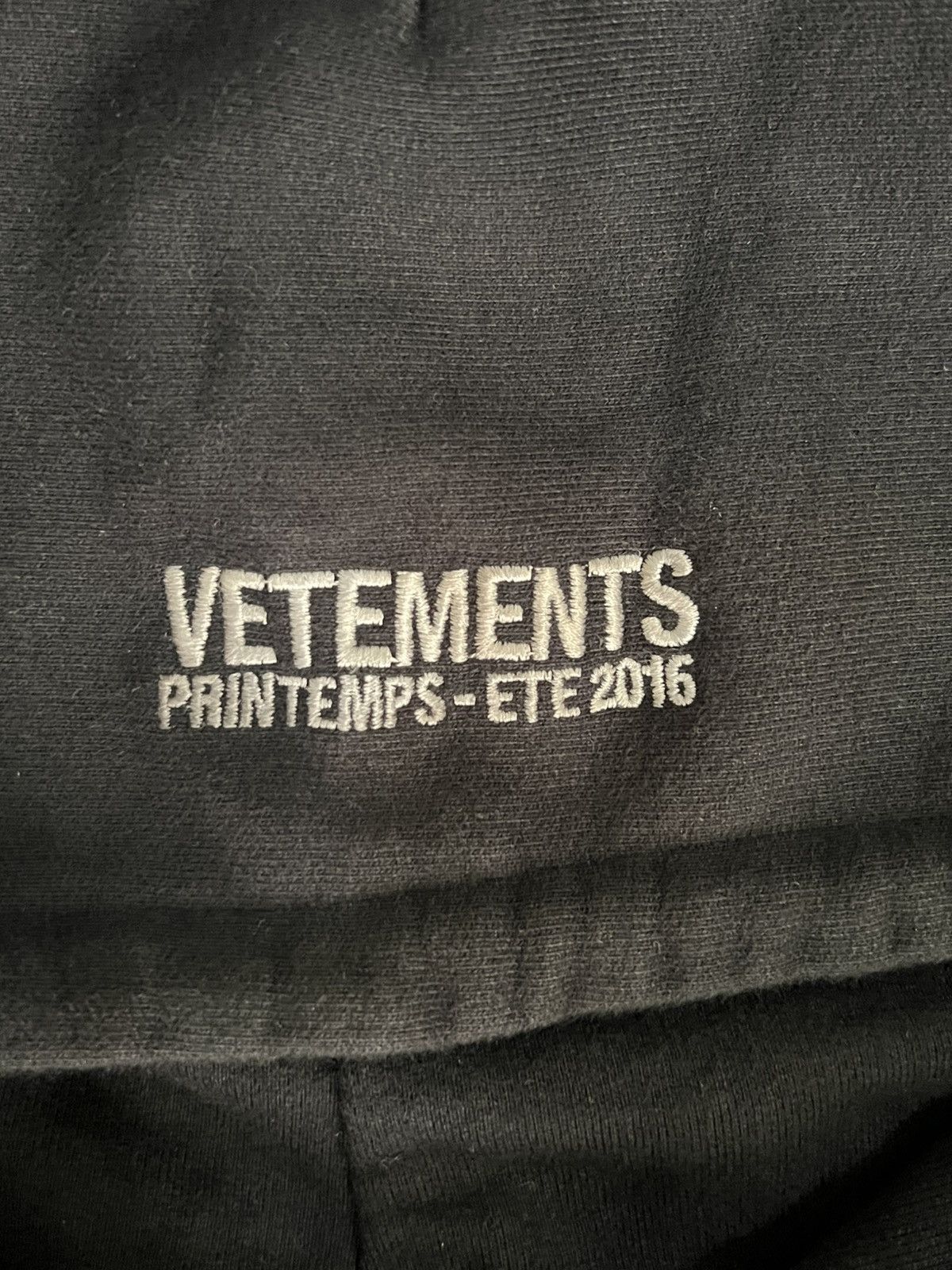 Vetements Coming Soon Titanic ‘thick version’ Hoodie Size US M / EU 48-50 / 2 - 7 Thumbnail