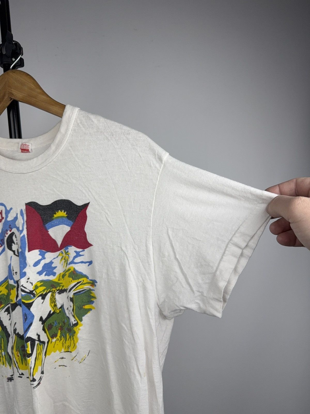 Vintage Vintage 80s Antigua West Indies Travel Souvenir T-Shirt M Size US M / EU 48-50 / 2 - 11 Thumbnail