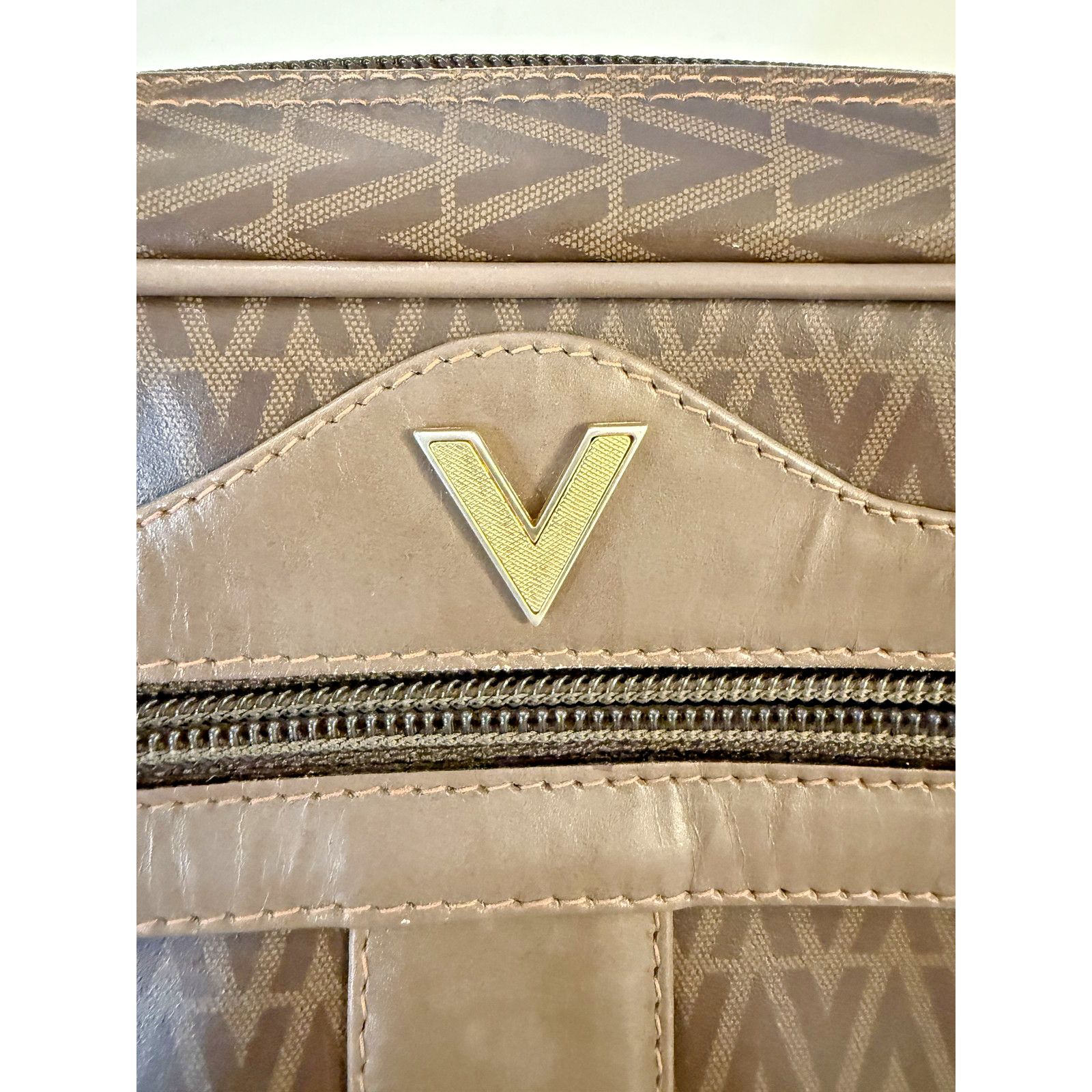 Mario Valentino Vintage Mario Valentino Crossbody Bag Womens Monogram Size ONE SIZE - 2 Thumbnail