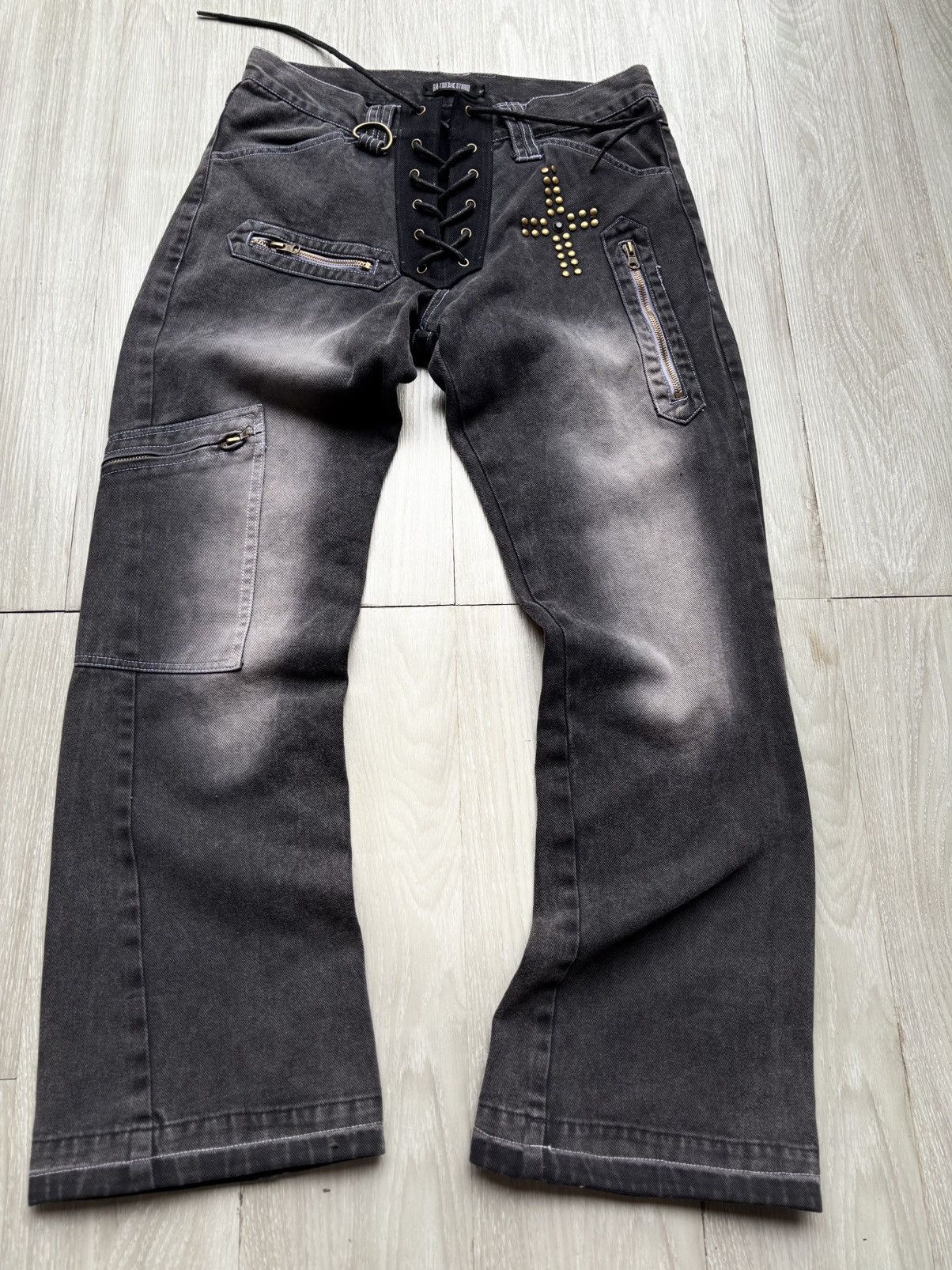 BATSU Lace up flare jeans