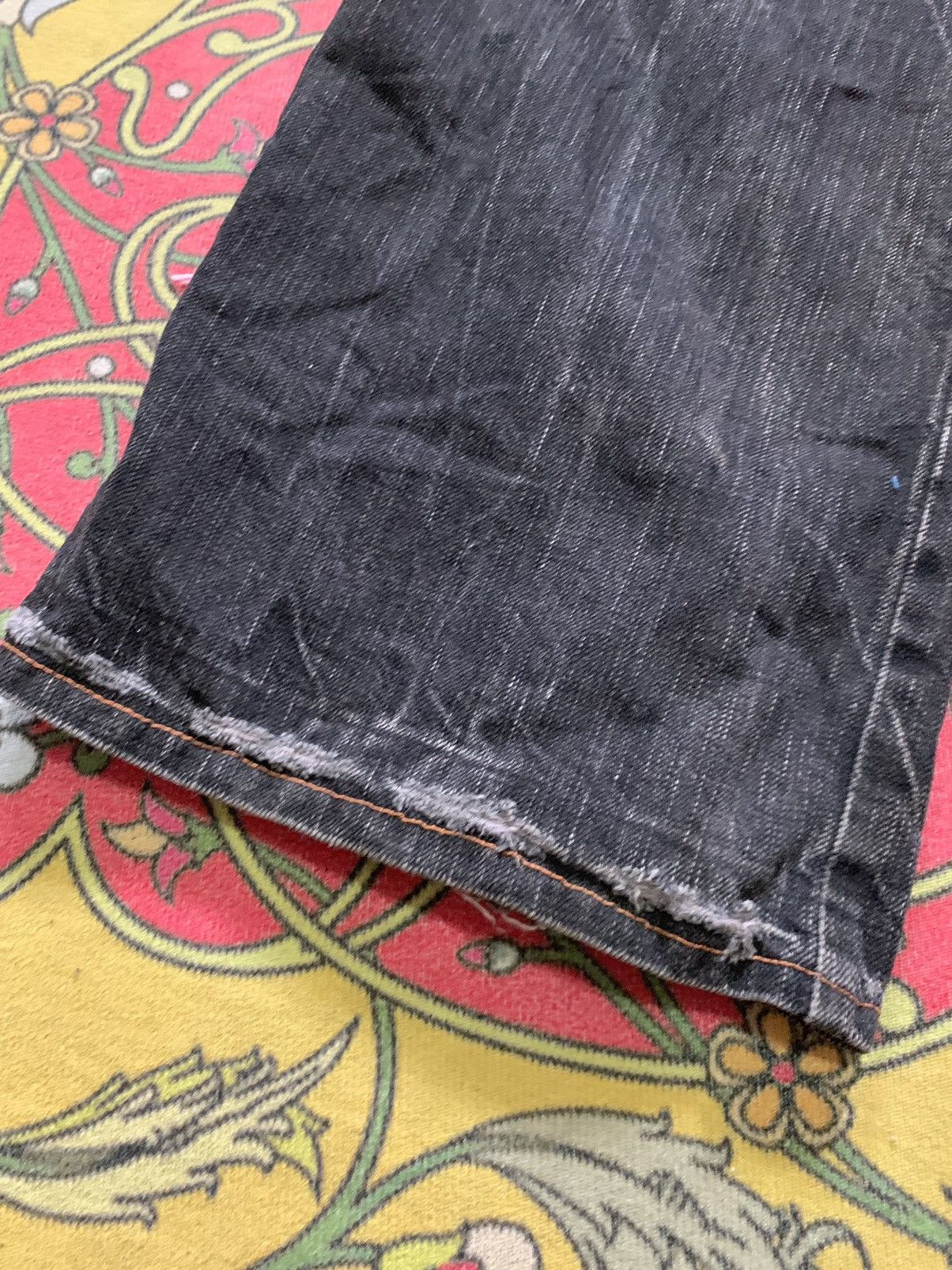 Edwin Vintage Edwin Blue Trip distressed jeans Size US 34 / EU 50 - 14 Thumbnail
