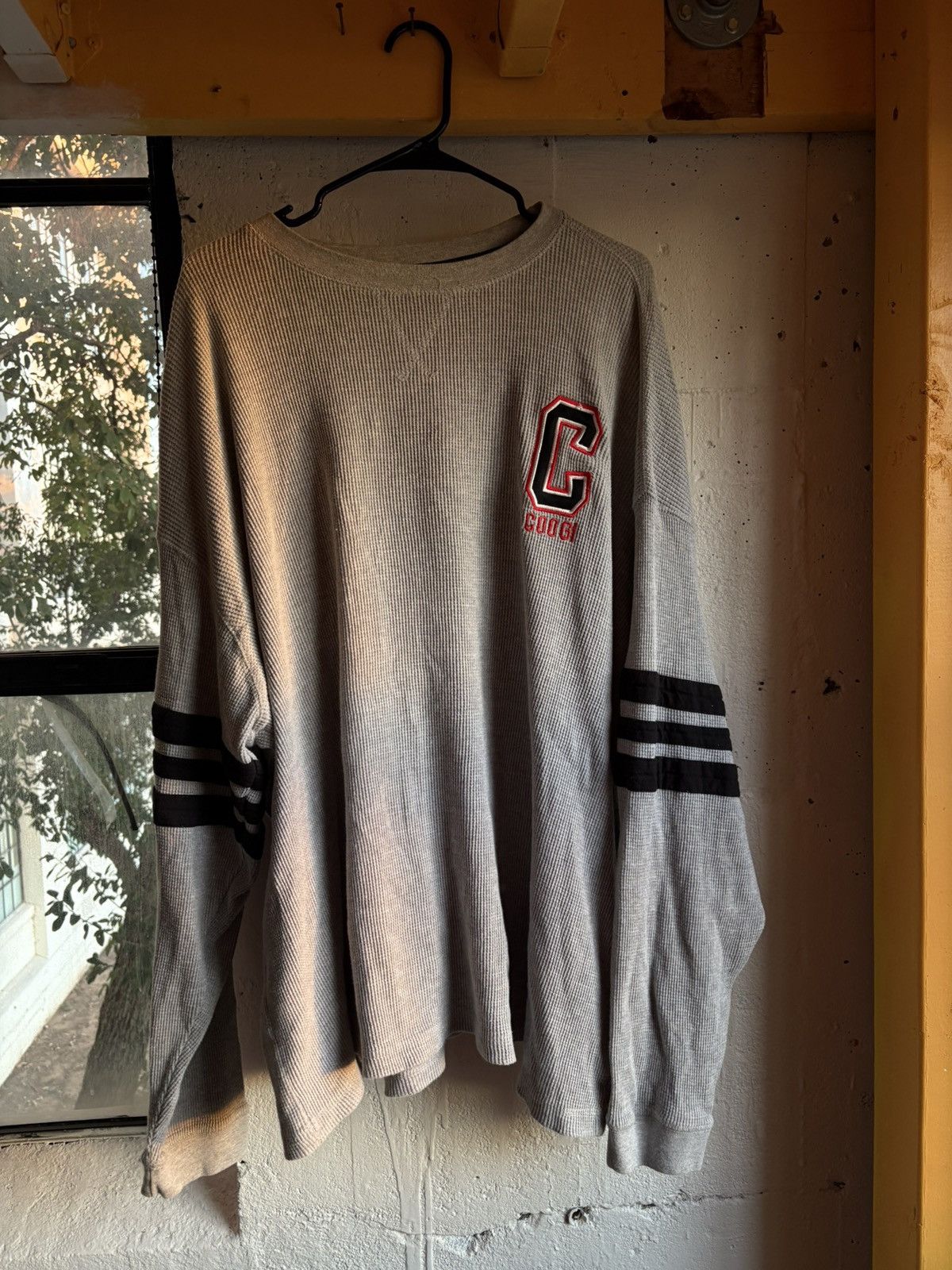 Coogi Coogi Waffle Longsleeve Size US XXL / EU 58 / 5 - 1 Thumbnail