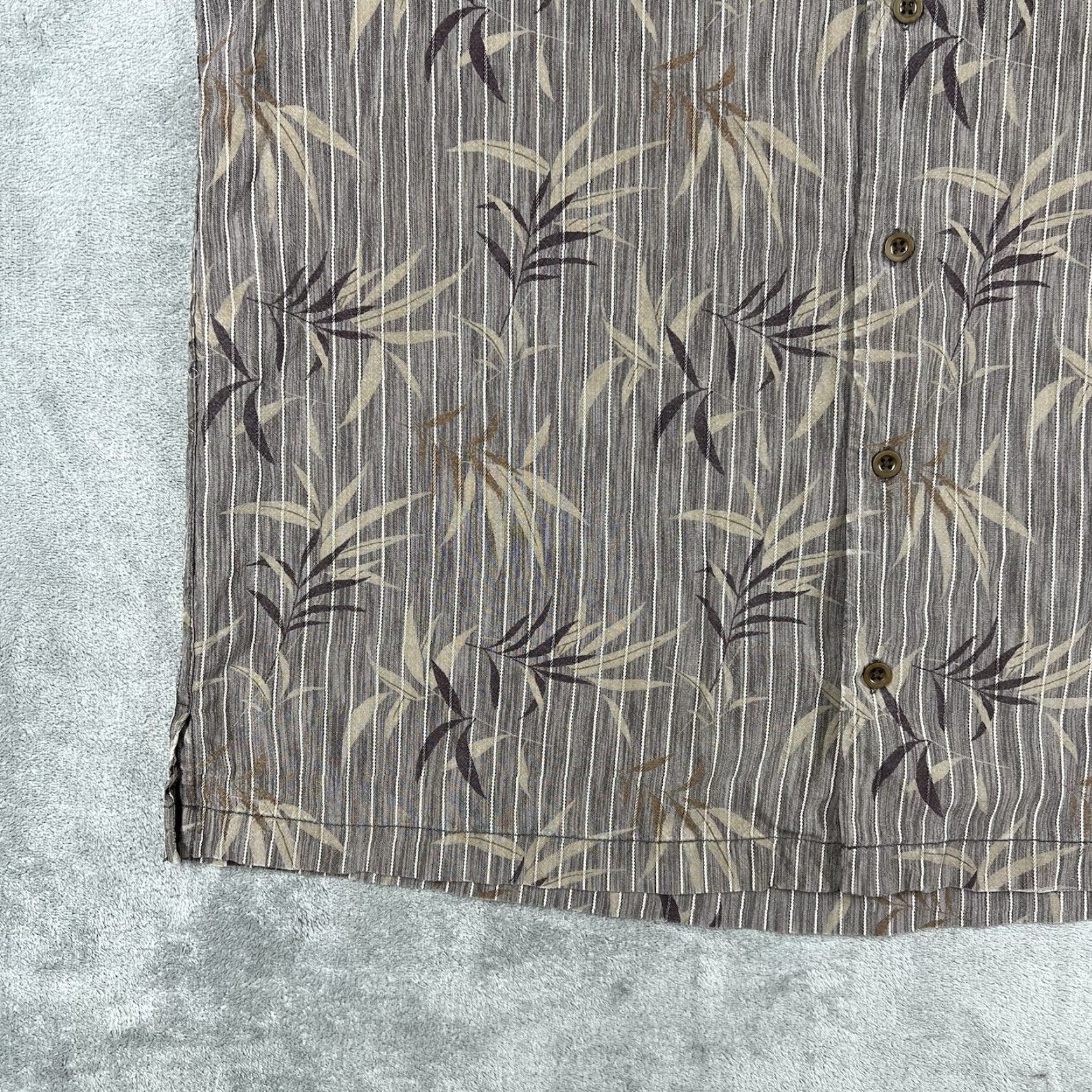 Tommy Bahama Tommy Bahama Shirt M Mens Hawaiian Button-Up Short Sleeve Brown 100% Tencel Lyocell Floral Classic Casual Size US M / EU 48-50 / 2 - 5 Thumbnail