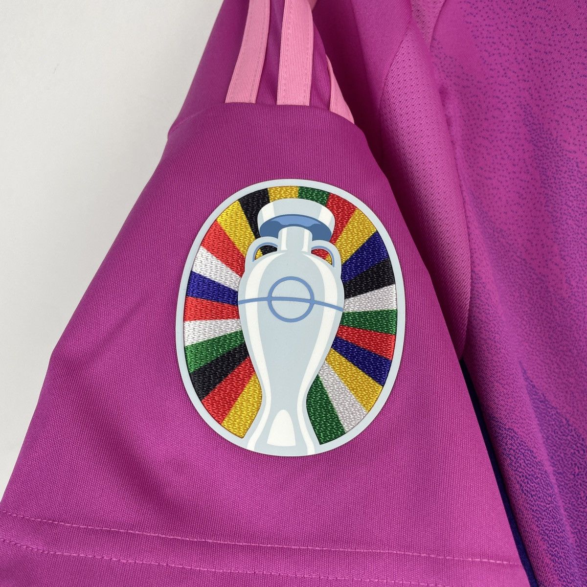 Adidas Germany Jamal Musiala Adidas Pink Jersey Euro 2024 size L Size US L / EU 52-54 / 3 - 4 Thumbnail