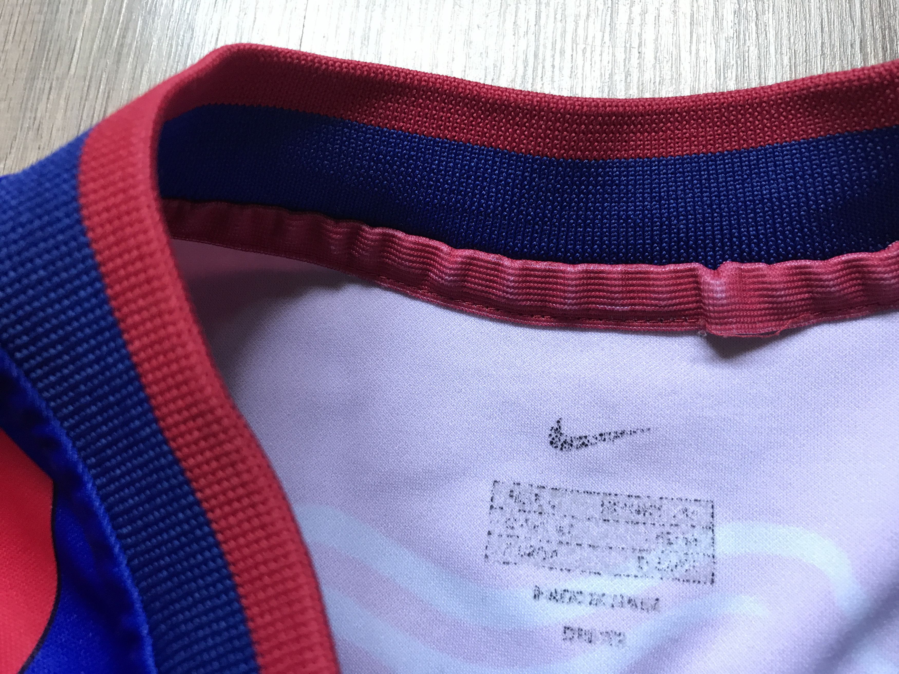 Nike × Vintage Vintage Nike Basel Football Shirt #15 M. Yakin 2001-2002 Size US L / EU 52-54 / 3 - 5 Thumbnail