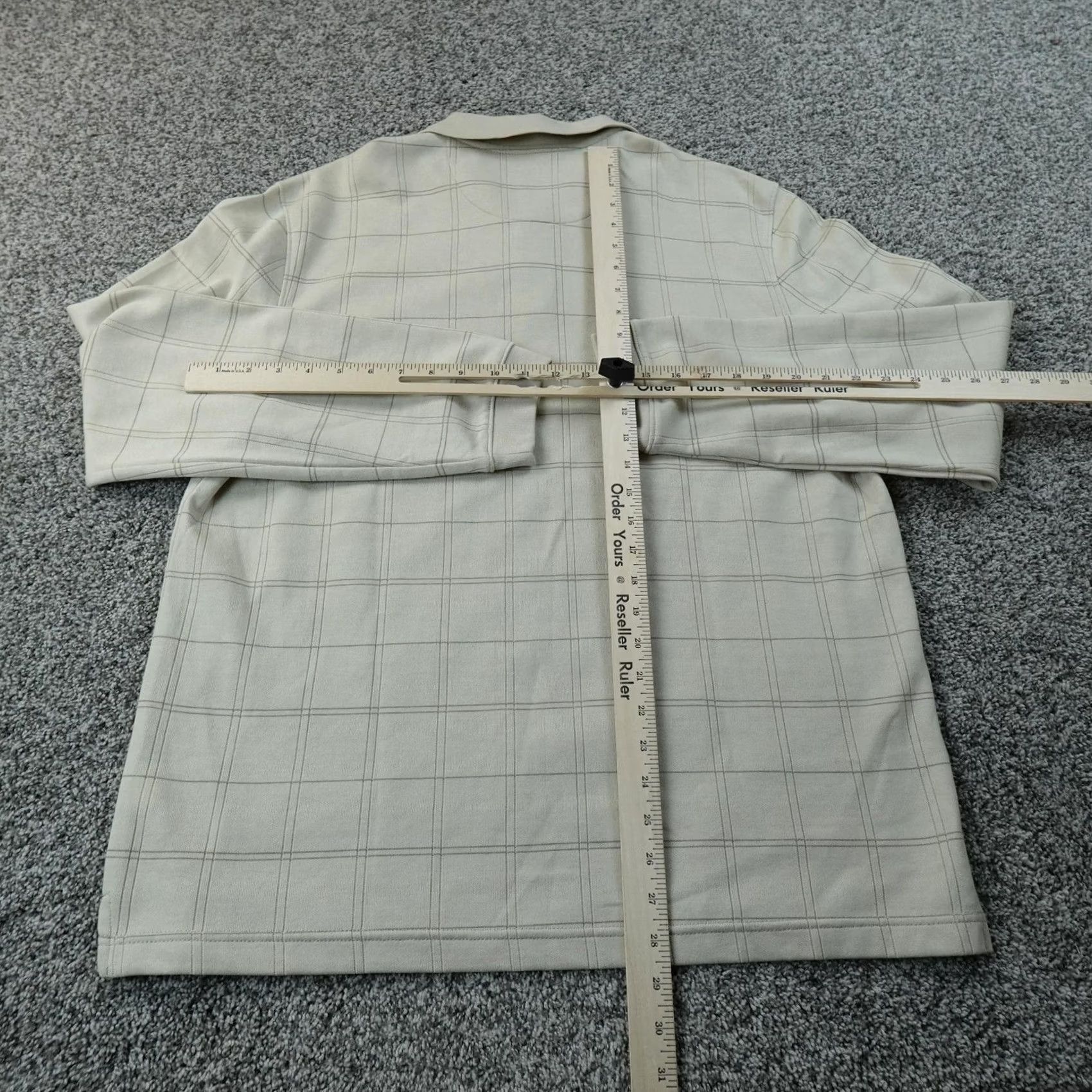 Van Heusen VINTAGE not included; only rearranged from original. Size US L / EU 52-54 / 3 - 6 Thumbnail