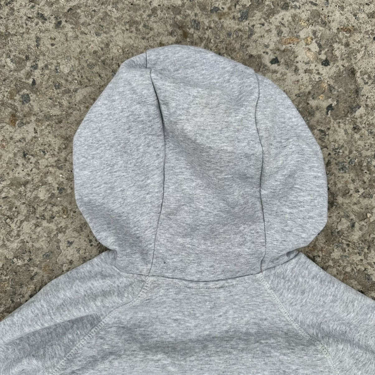 Gymshark Vintage Gym-shark Hoodie Basic Fit Sport-wear Y2K 00s USA Size US S / EU 44-46 / 1 - 13 Thumbnail