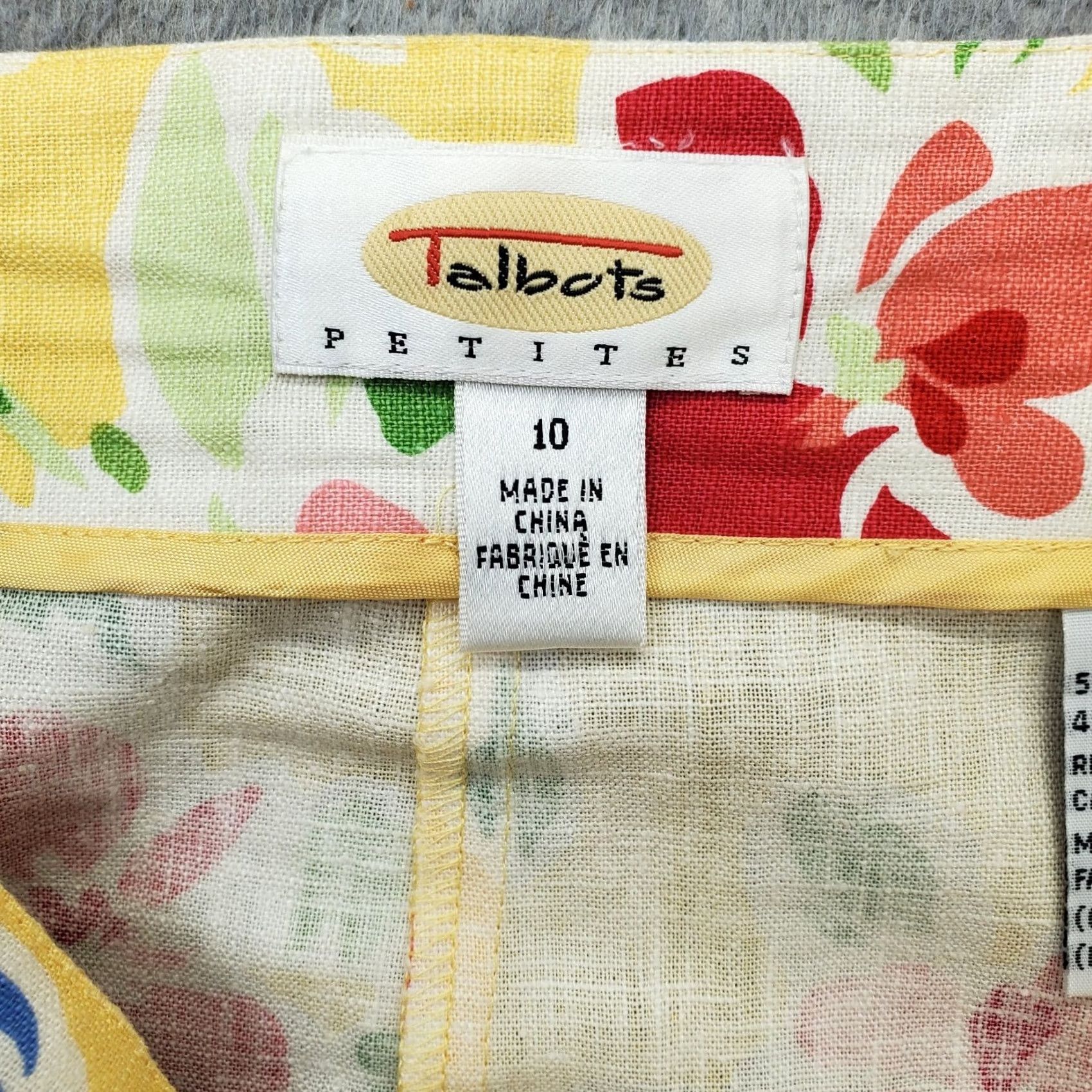 Talbots Talbots Wrap Skirt Womens Size 10P Multicolor Floral Linen Blend Button Front Short Size 32" / US 10 / IT 46 - 6 Thumbnail