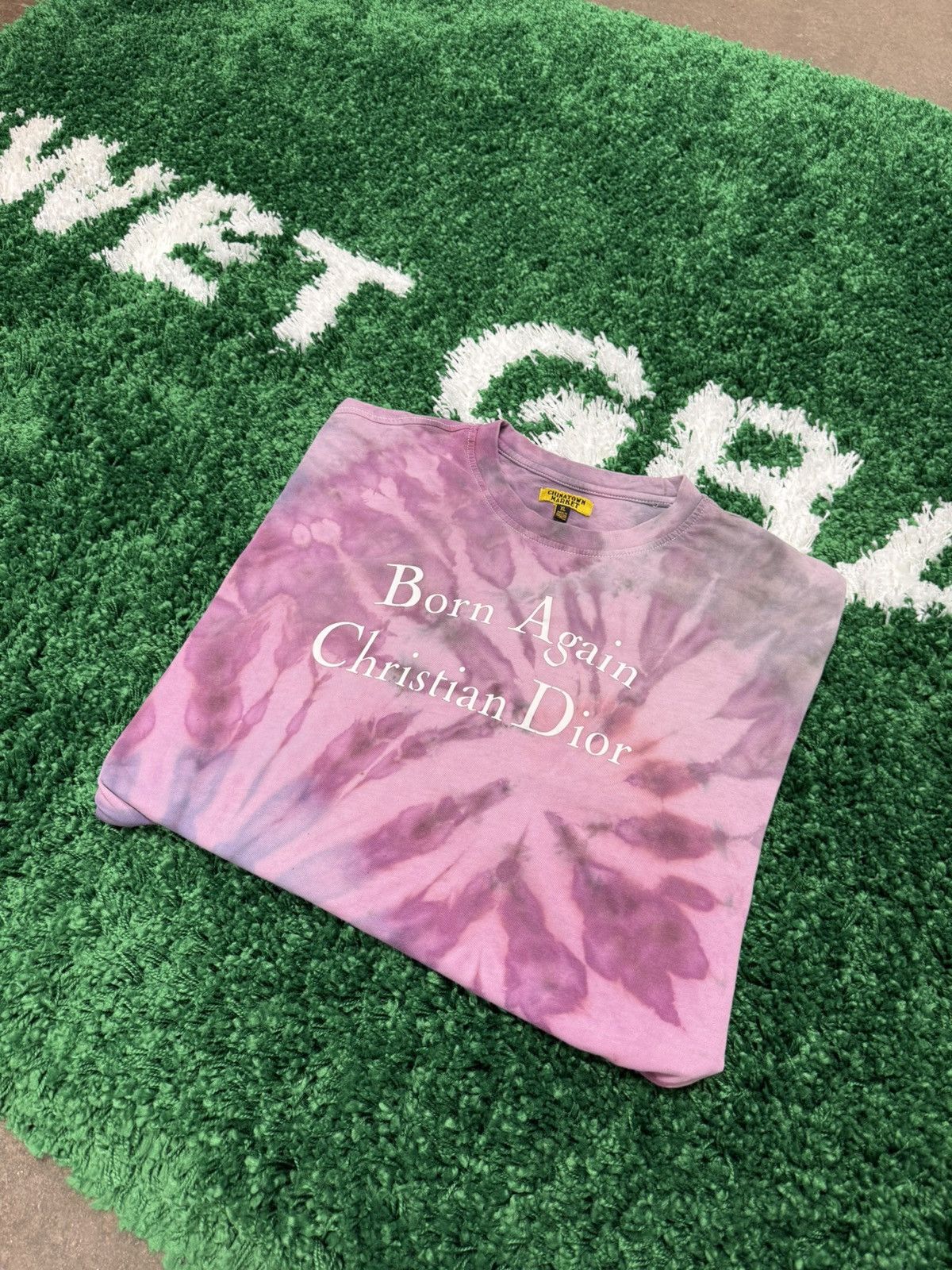 Market Chinatown Market " Born Again Christian Dior " Tie Dye Tee Size US XL / EU 56 / 4 - 5 Thumbnail