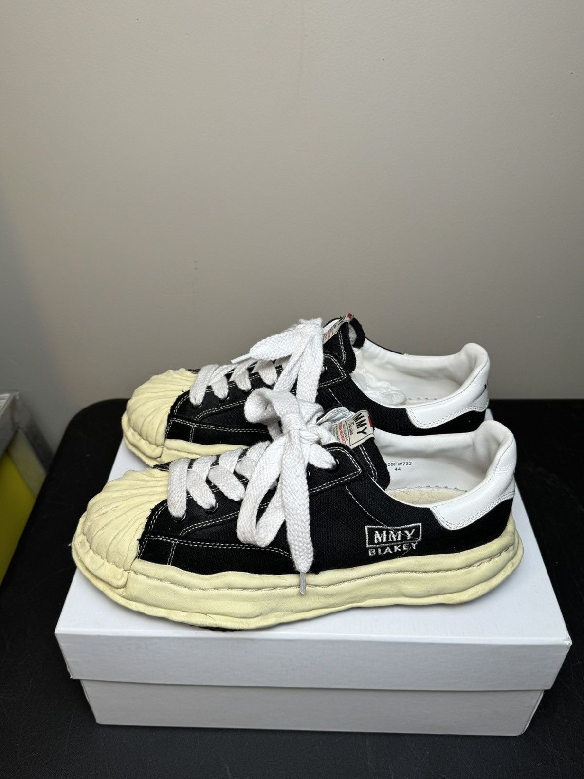 Maison MIHARA YASUHIRO Maison MIHARA YASUHIRO Blakey sneakers Size US 11 / EU 44 - 4 Thumbnail