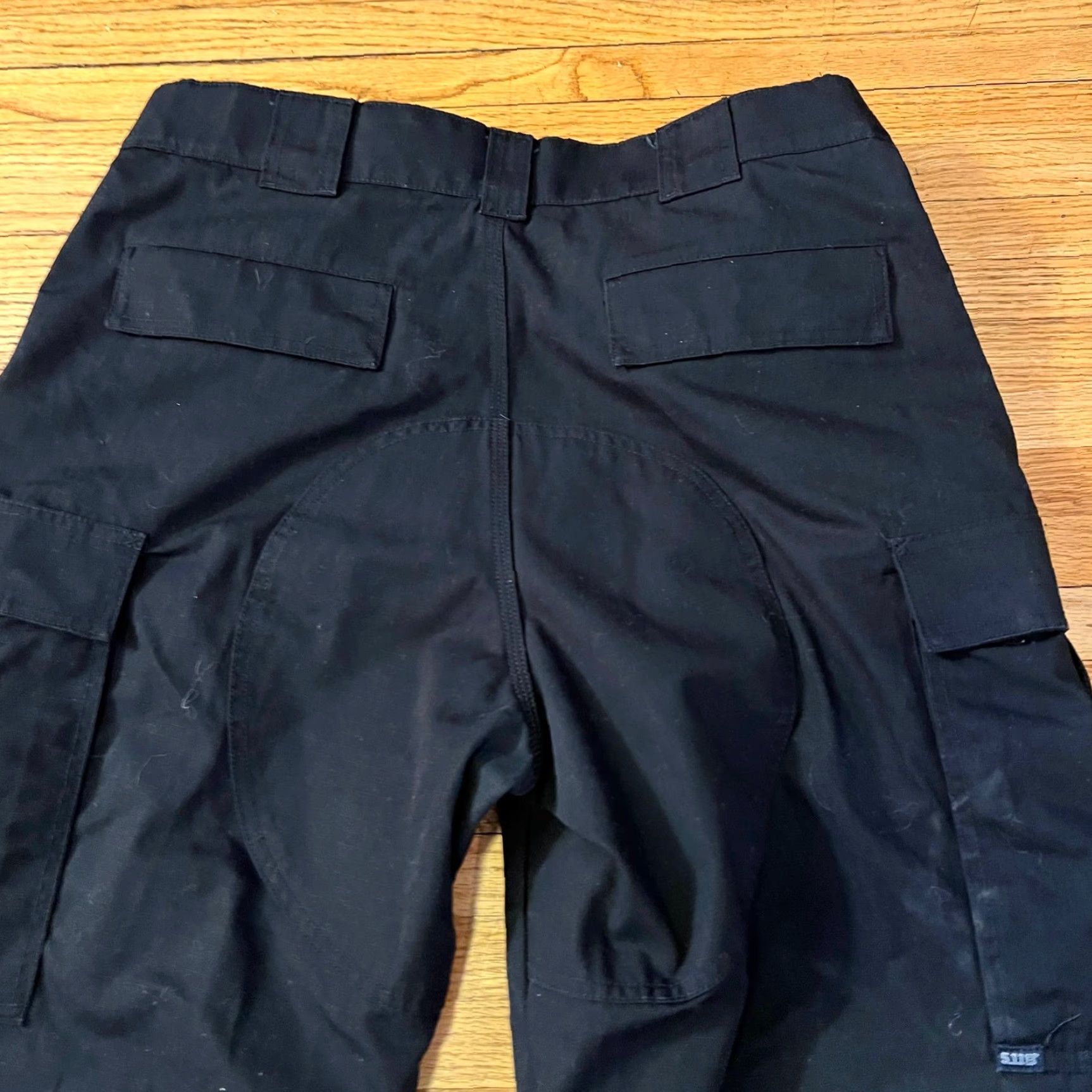 Vintage 5.11 511 Tactical Pants Cargo Mens Large TDU Adjustable Work Pants Black 31 in Inseam Size US 33 - 3 Thumbnail