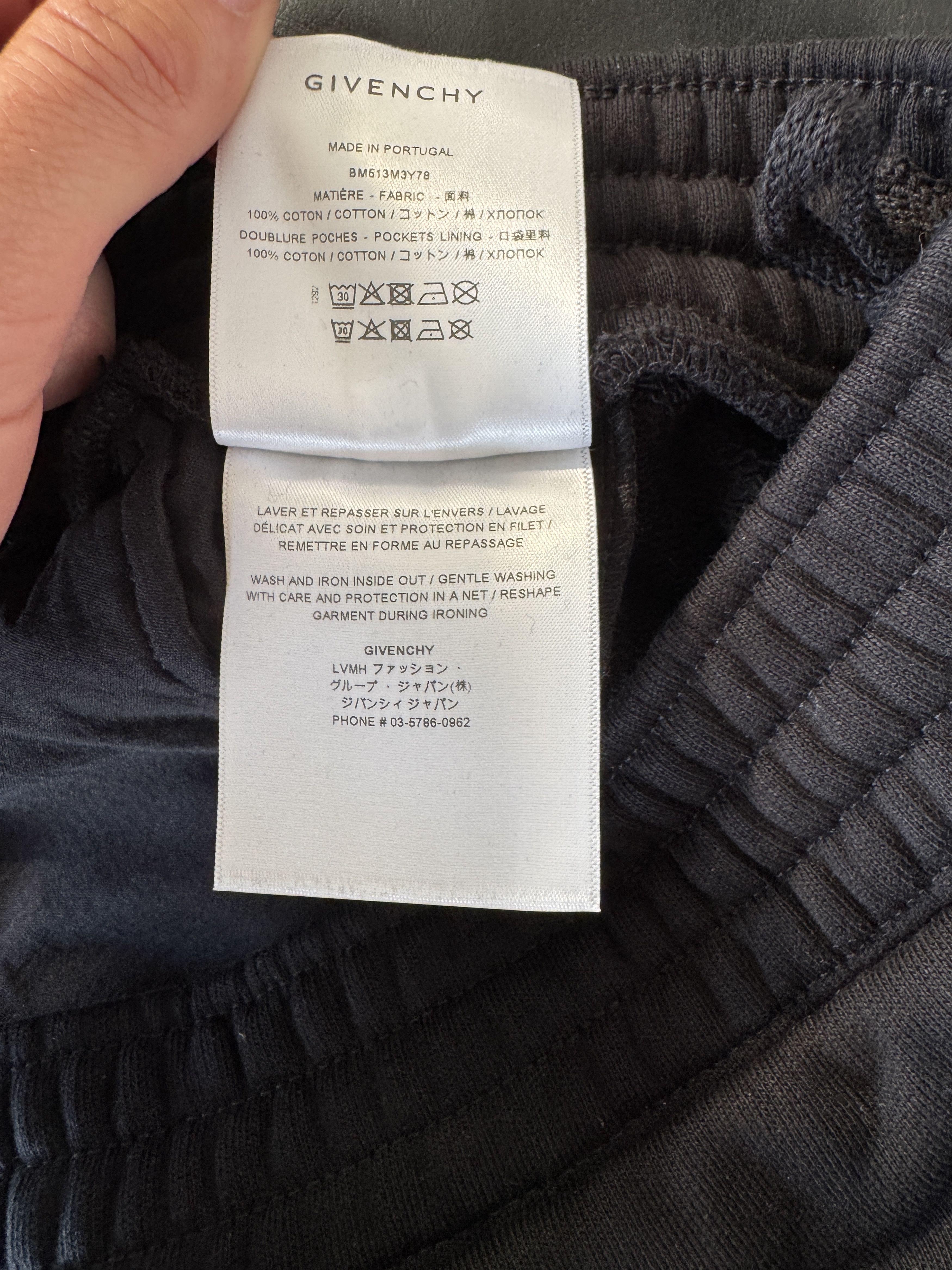 Givenchy Givenchy Black Sun Logo Joggers Size US 32 / EU 48 - 14 Thumbnail