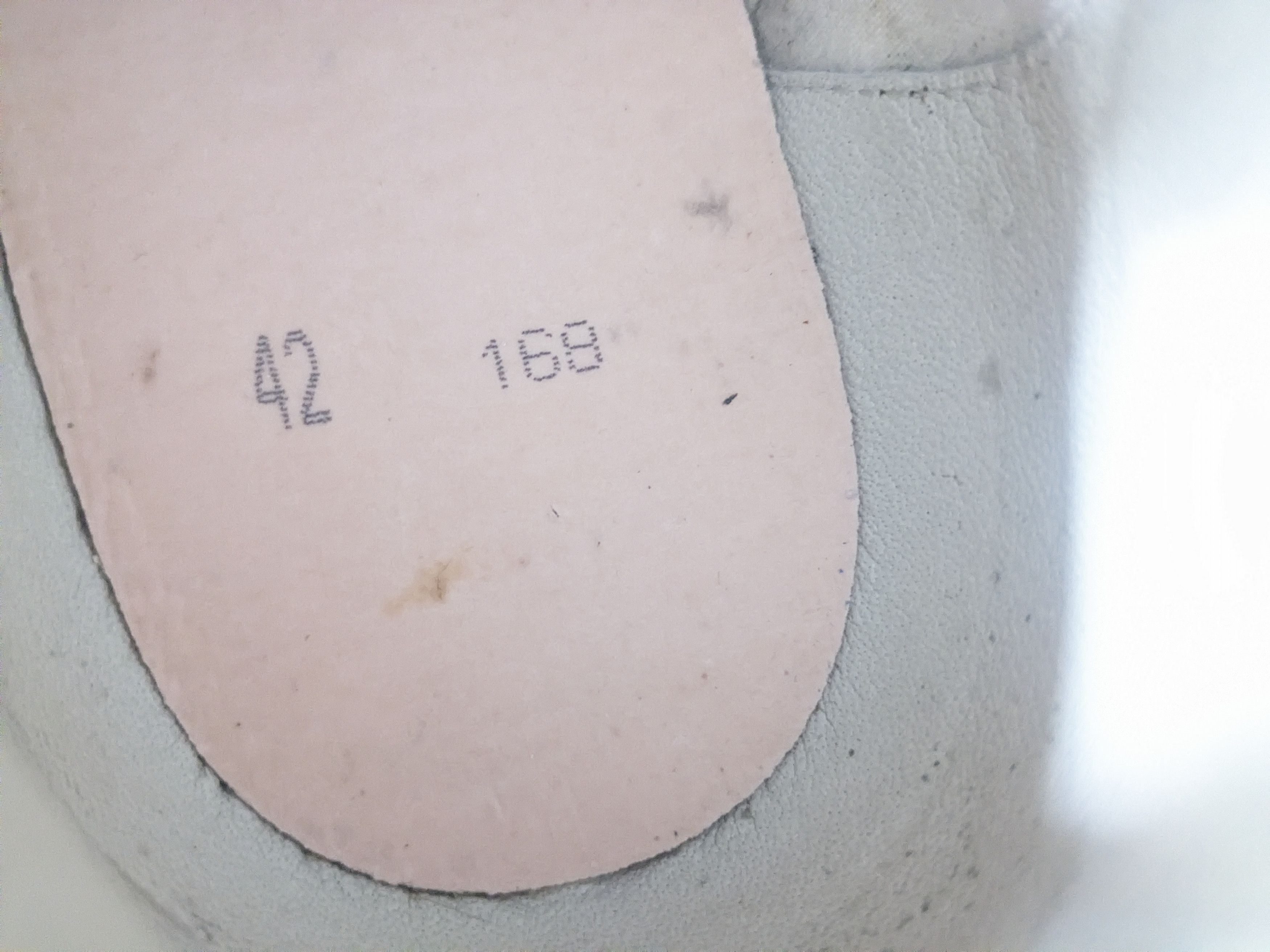 Maison Margiela Maison Margiela GAT Replica White Paint Canvas 9 42 Size US 9 / EU 42 - 15 Thumbnail