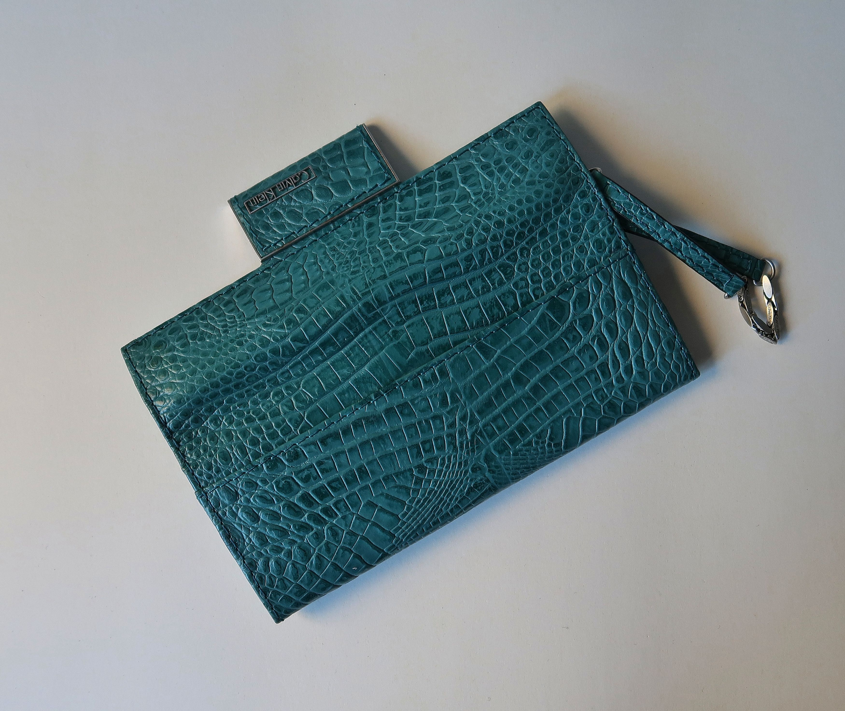 Calvin Klein Croc Embossed Leather Longfold Wristlet Strap Green Wallet Size ONE SIZE - 6 Thumbnail