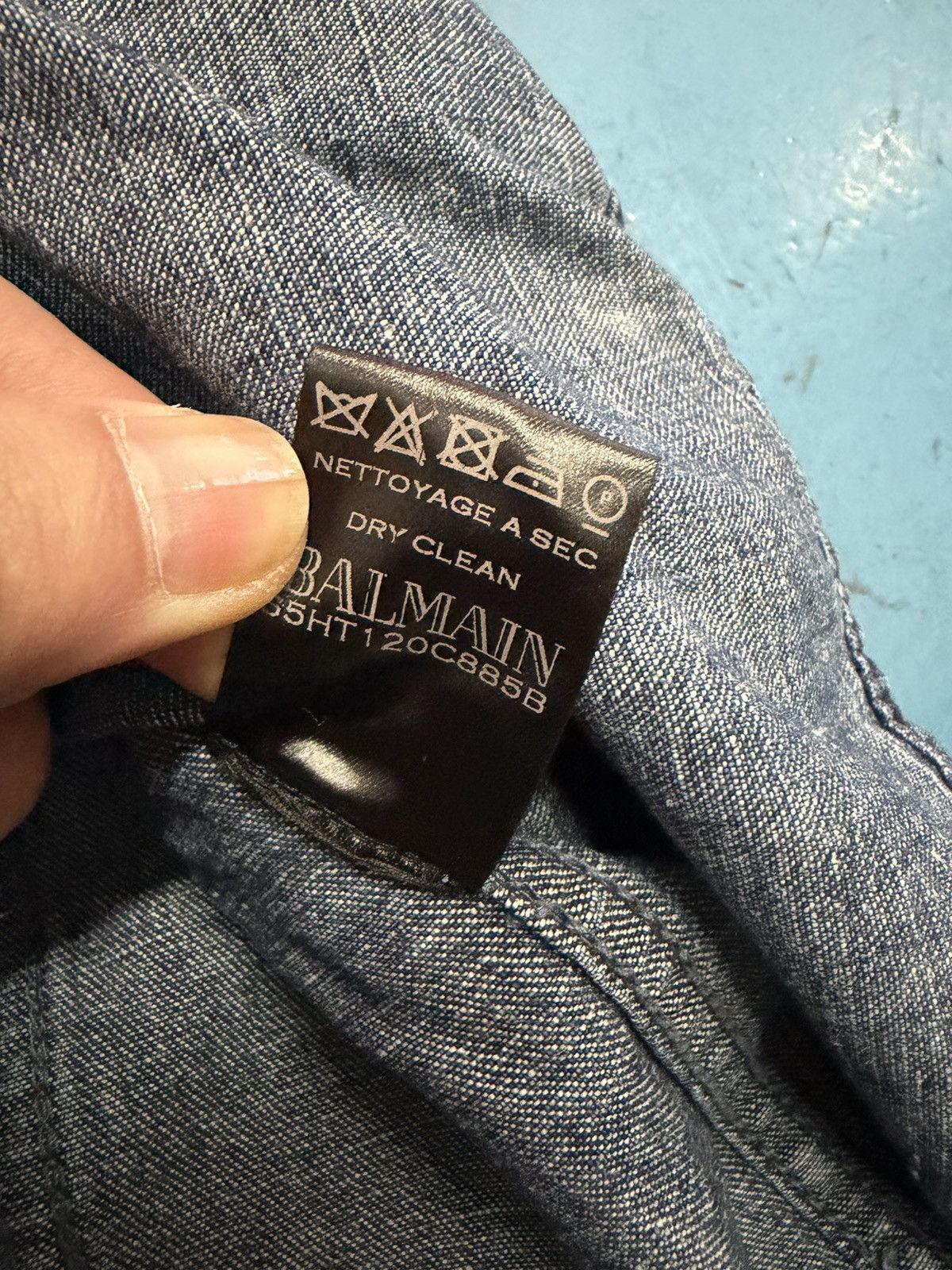 Balmain BALMAIN WASHED DENIM SHIRT Size US XS / EU 42 / 0 - 7 Thumbnail
