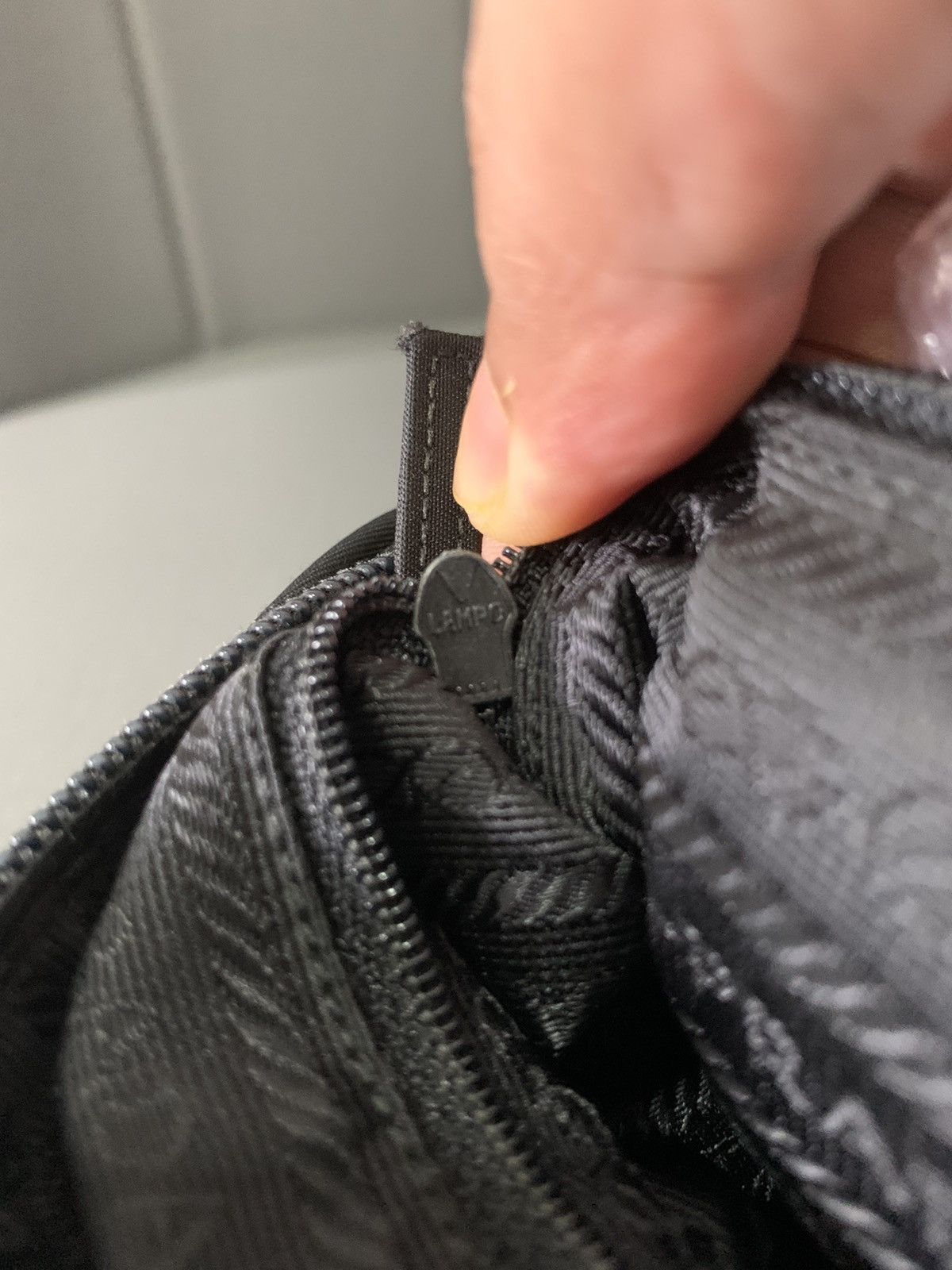 Prada Vintage Prada Black Sling Messenger Crossbody Bag Size ONE SIZE - 14 Thumbnail