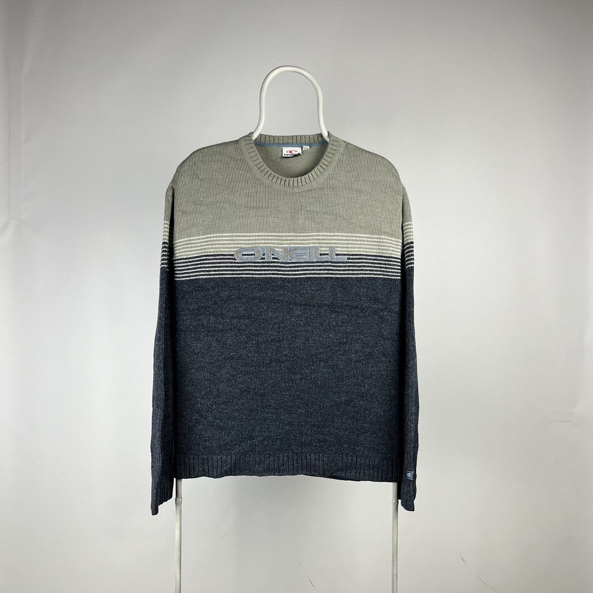 O'Neills Vintage Oneill sweater knitwear big logo size Large Size US L / EU 52-54 / 3 - 1 Thumbnail
