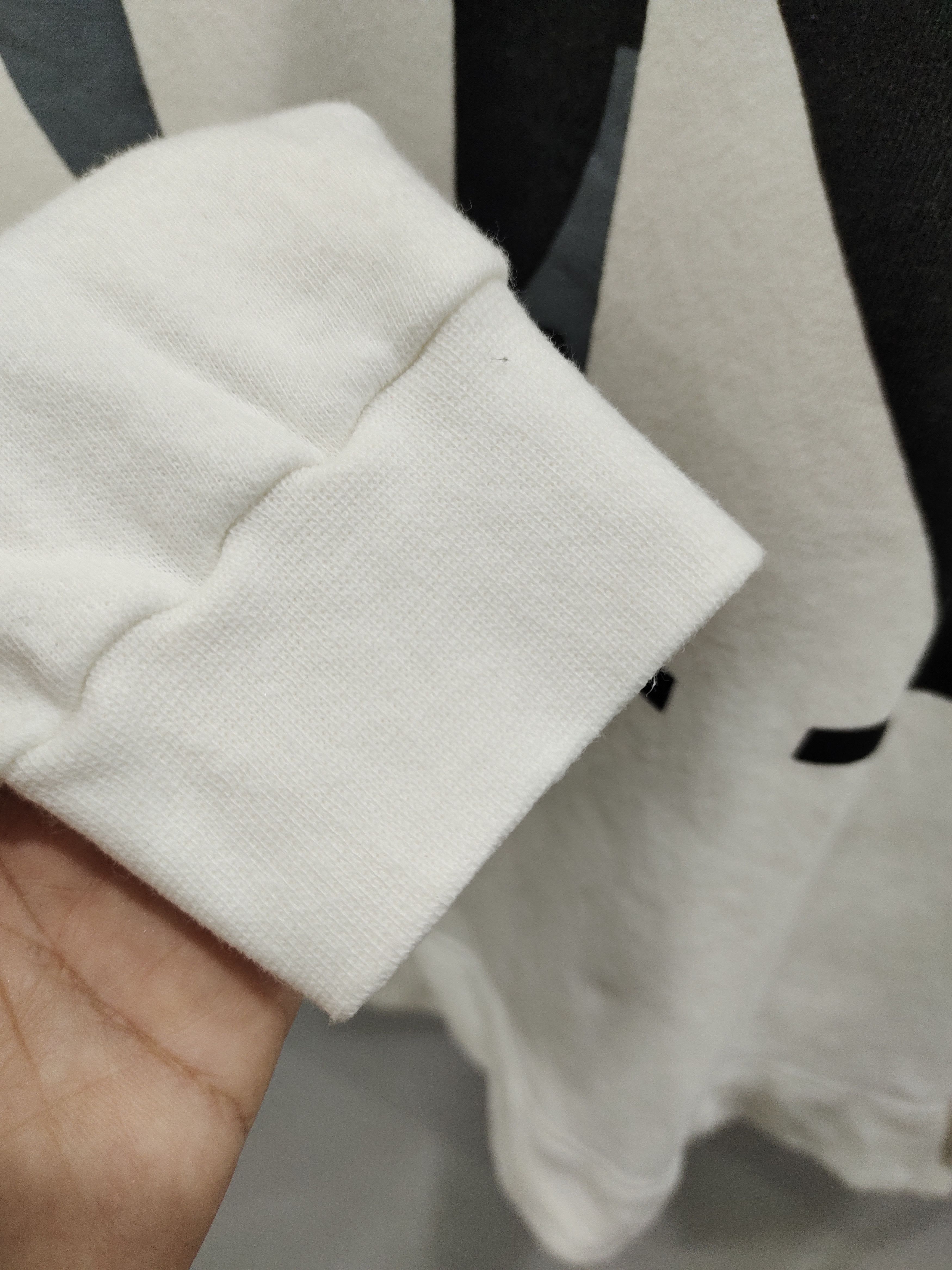 Calvin Klein Vintage Big Logo Calvin Klein Sweatshirt Size US L / EU 52-54 / 3 - 4 Thumbnail