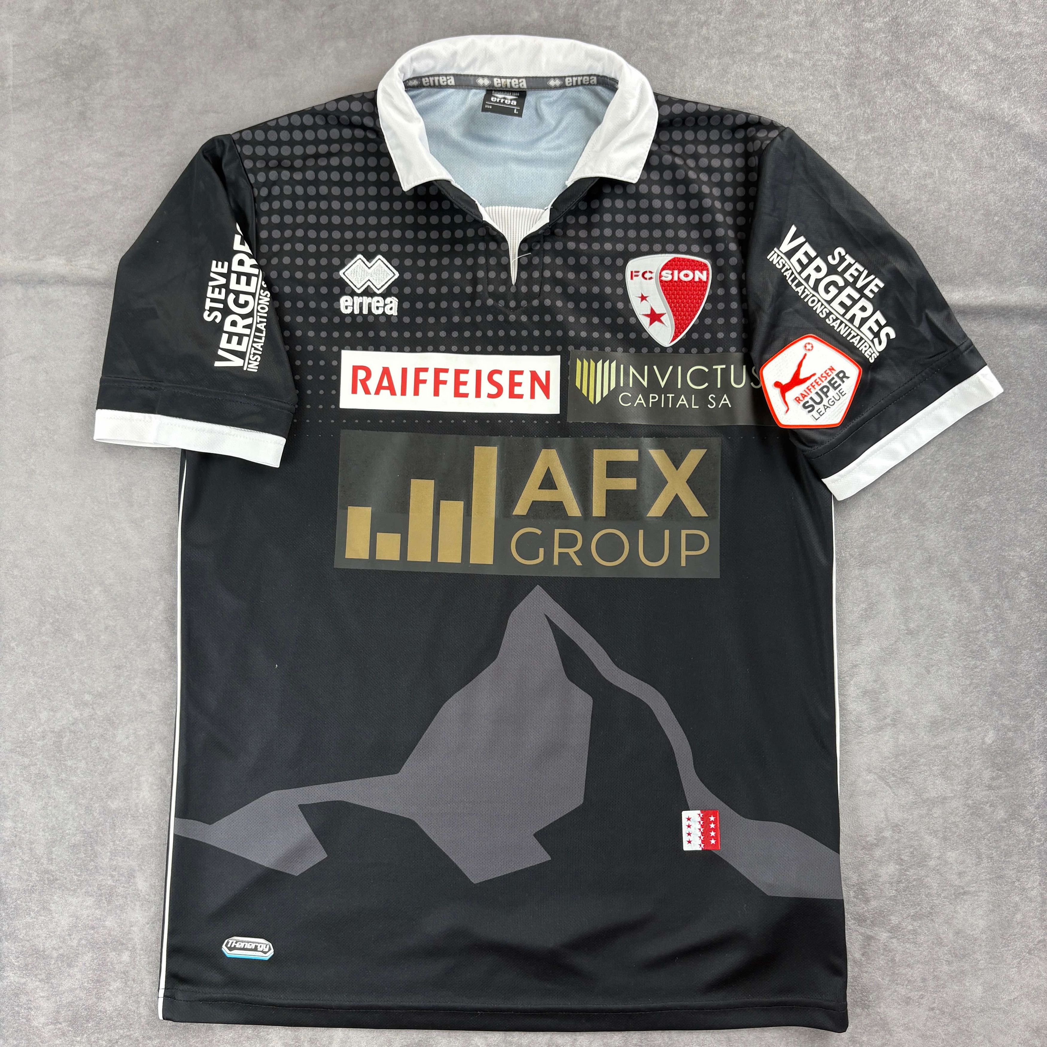 Errea Sion II 2016-17 Errea GK Noah Berchtold football jersey sz L Size US L / EU 52-54 / 3 - 2 Thumbnail