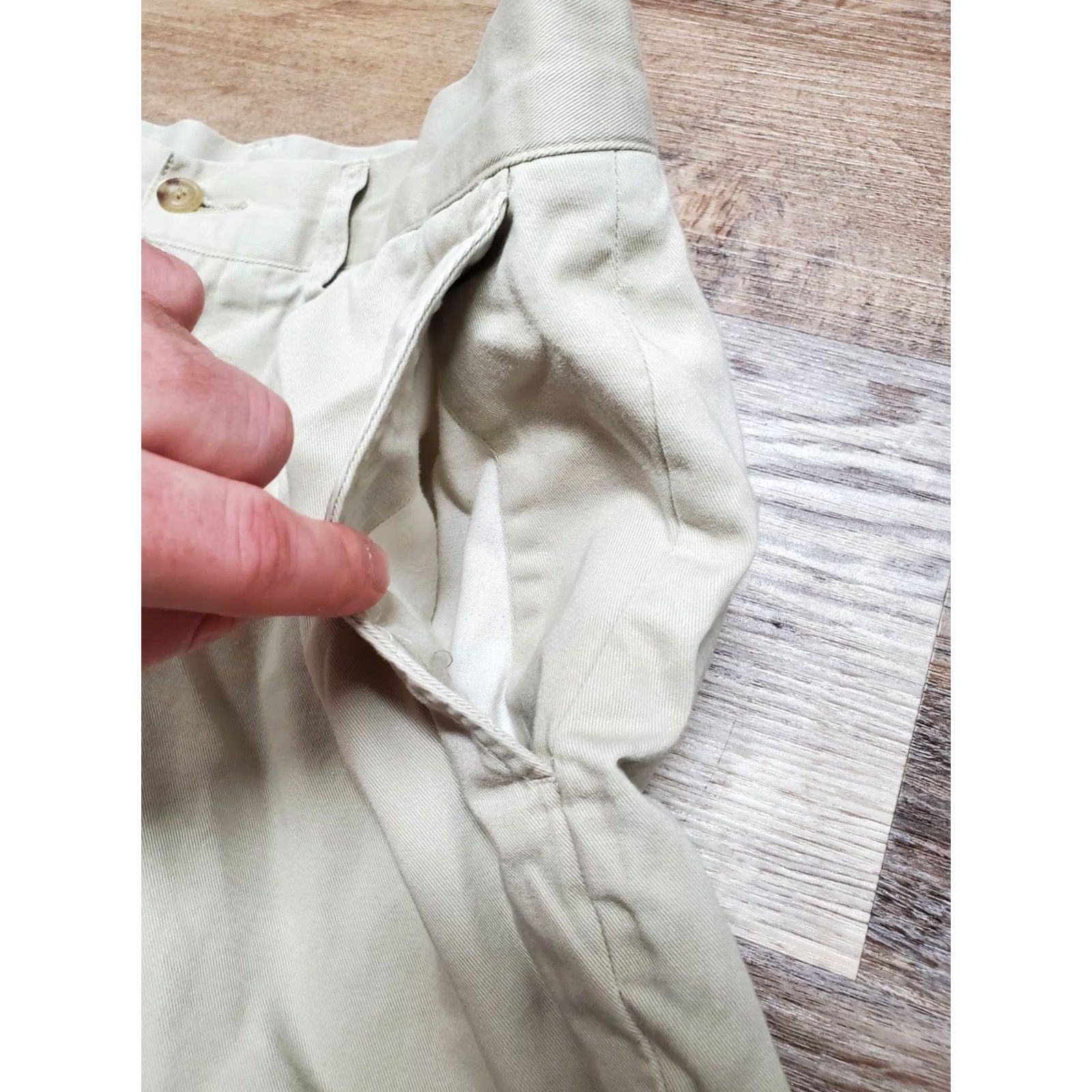 Polo Ralph Lauren Polo Ralph Lauren Chino Shorts Men 32 Classic Fit 9" Inseam Beige Cotton Pocket Zip Front Casual Summer Spring Fall Vintage No Mens Size US XS / EU 42 / 0 - 2 Thumbnail