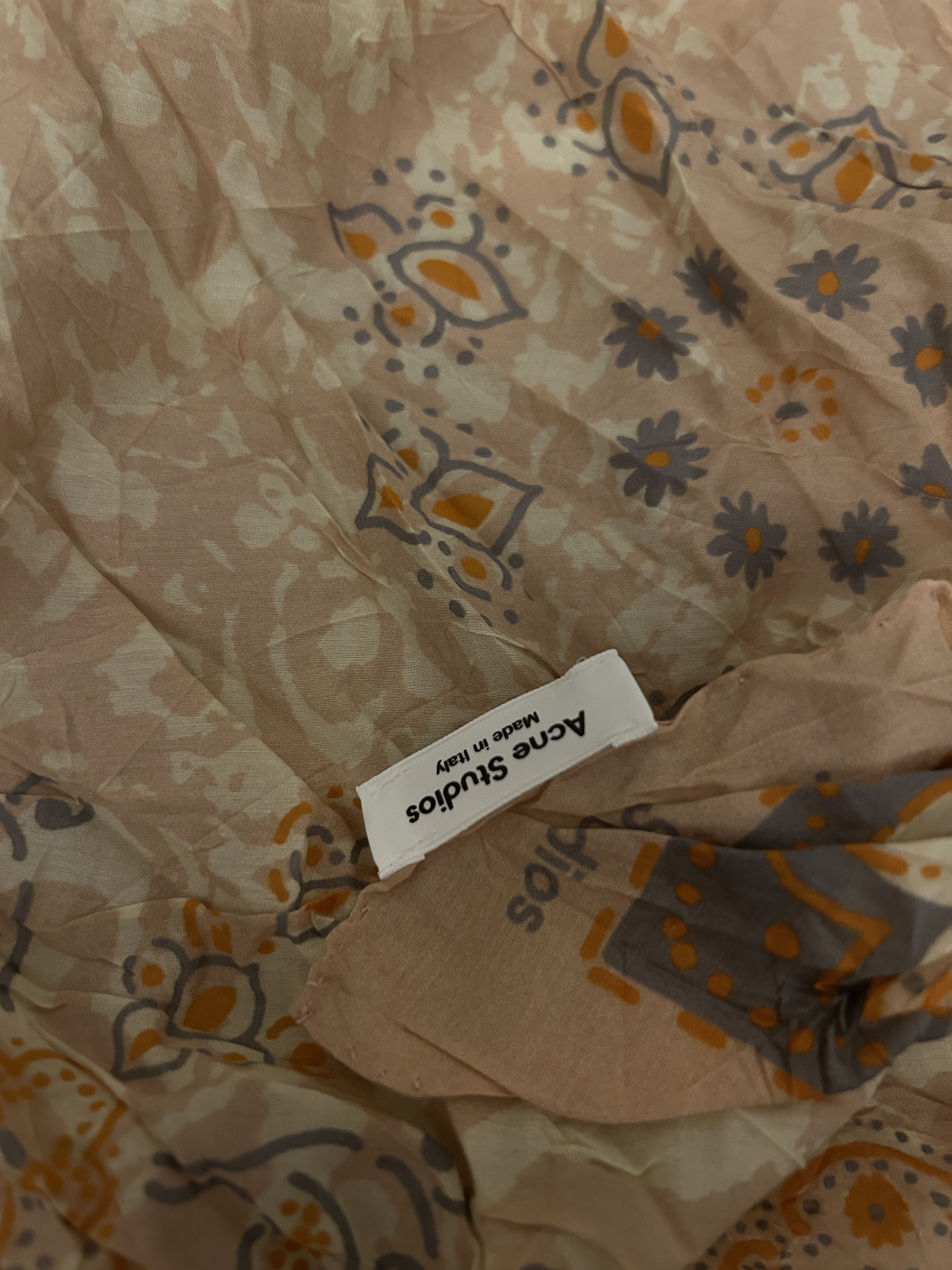 Acne Studios Acne Studio Heart Print Orange Scarf Size ONE SIZE - 5 Thumbnail