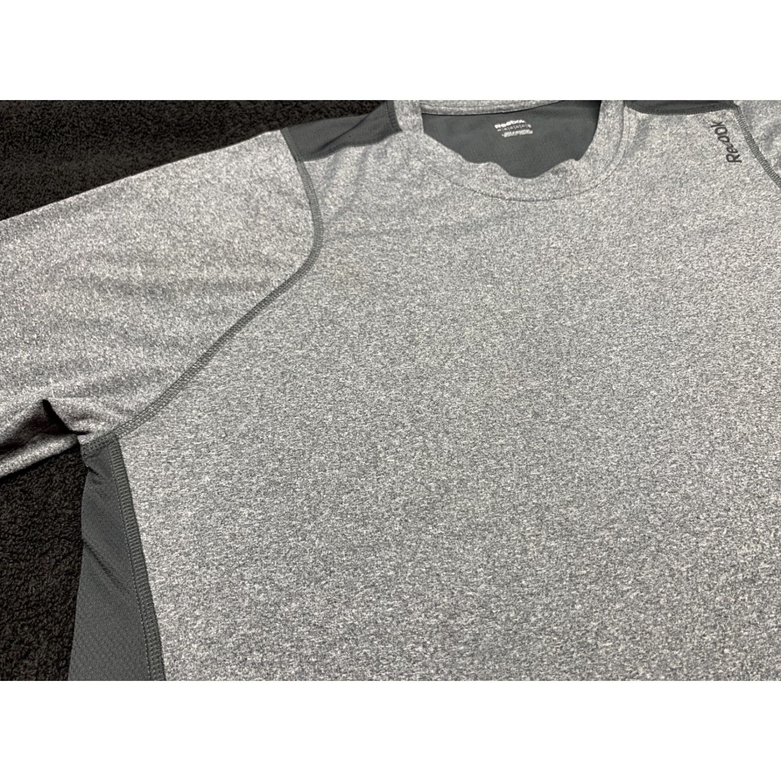 Reebok VINTAGE Reebok Men's Crew Neck T-Shirt Medium Gray Sportswear Activewear Size US M / EU 48-50 / 2 - 6 Thumbnail