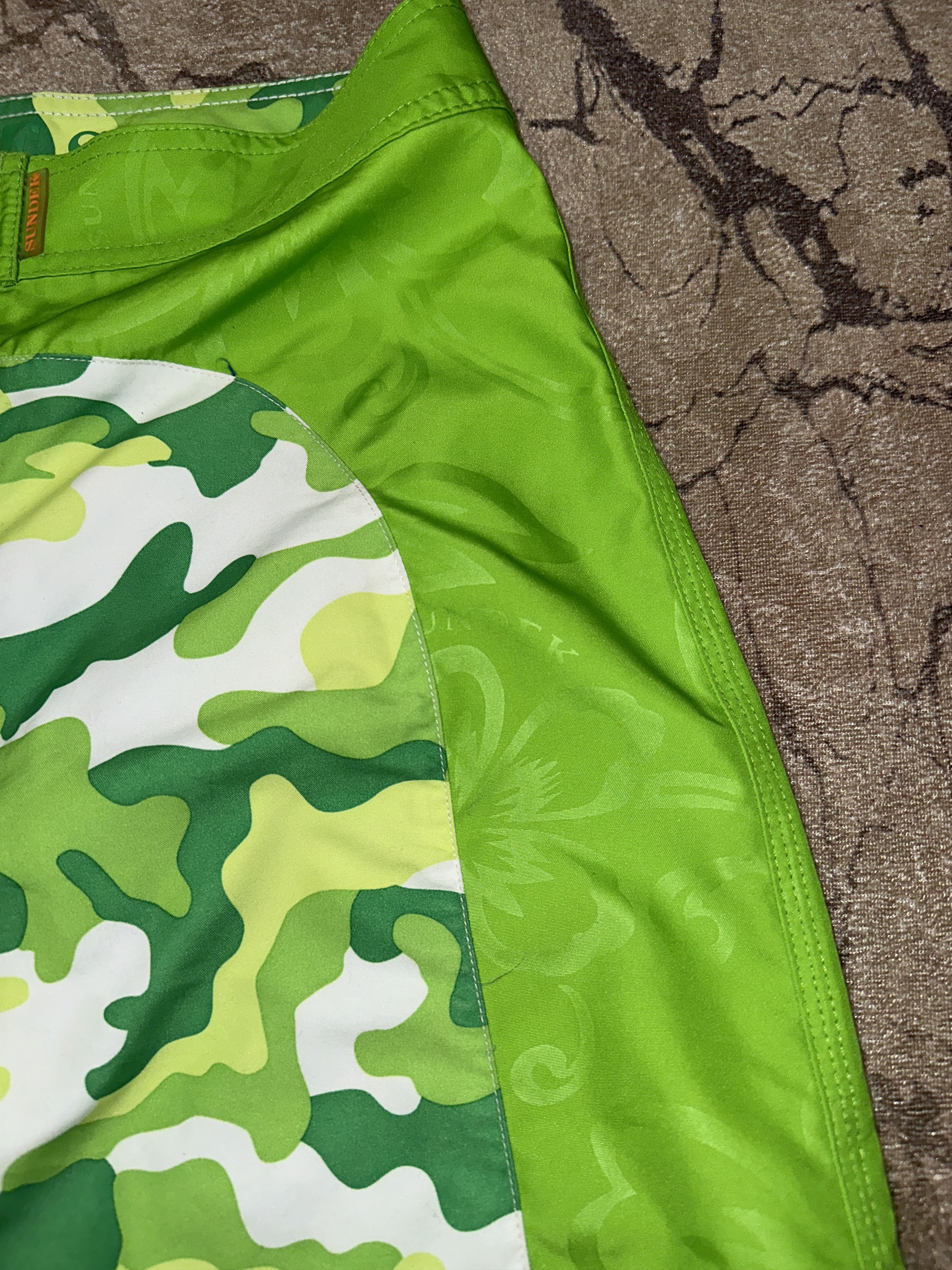Sundek Sundek 29 Camouflage Beach Shorts Trunks BathSuit Size 29 S Size US 29 - 6 Thumbnail