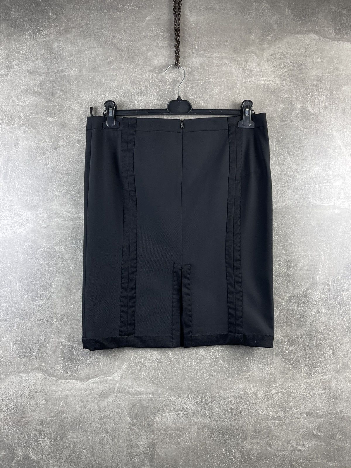 Prada × Vintage Prada Red Tab Archive Vintge 00s Black Skirt Size 30" / US 8 / IT 44 - 4 Thumbnail