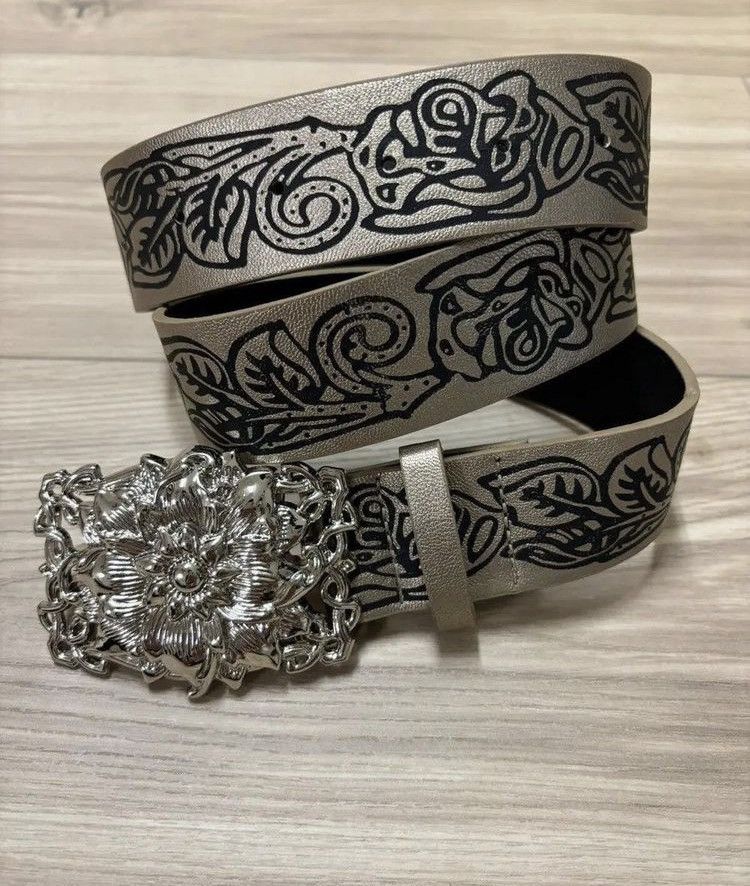 Japanese Brand Rose Buckle Belt Size ONE SIZE - 1 Thumbnail