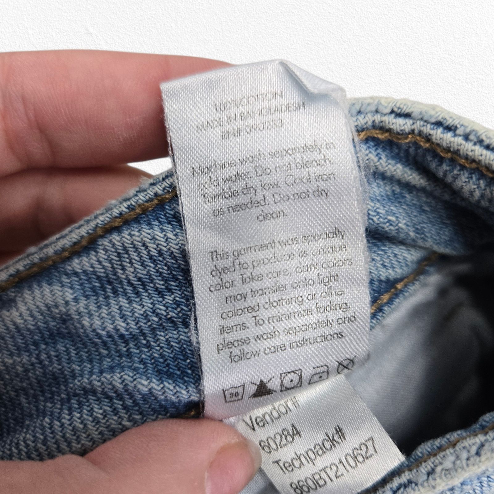 Pacsun PacSun Light Wash Mom Jeans Size 23 Straight Leg Size 23" - 8 Thumbnail