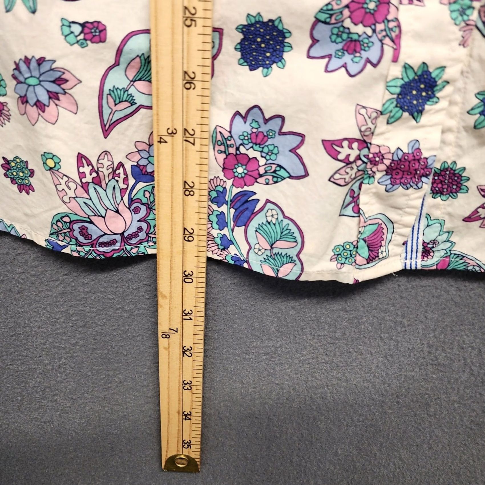 Talbots Talbots Top Womens 1X Blue Floral Long Sleeve Button-Up Cotton Shirt Womens Plus 1X Blue Floral Long Sleeve Button-Up Cotton Talbots Shirt Boys? Size XL / US 12-14 / IT 48-50 - 5 Thumbnail