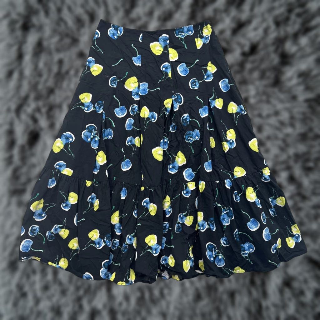 Vintage Eva Franco Skirt Womens 8 Black Blue Yellow Cherry Print Midi Lined Cotton Size 30" / US 8 / IT 44 - 1 Thumbnail