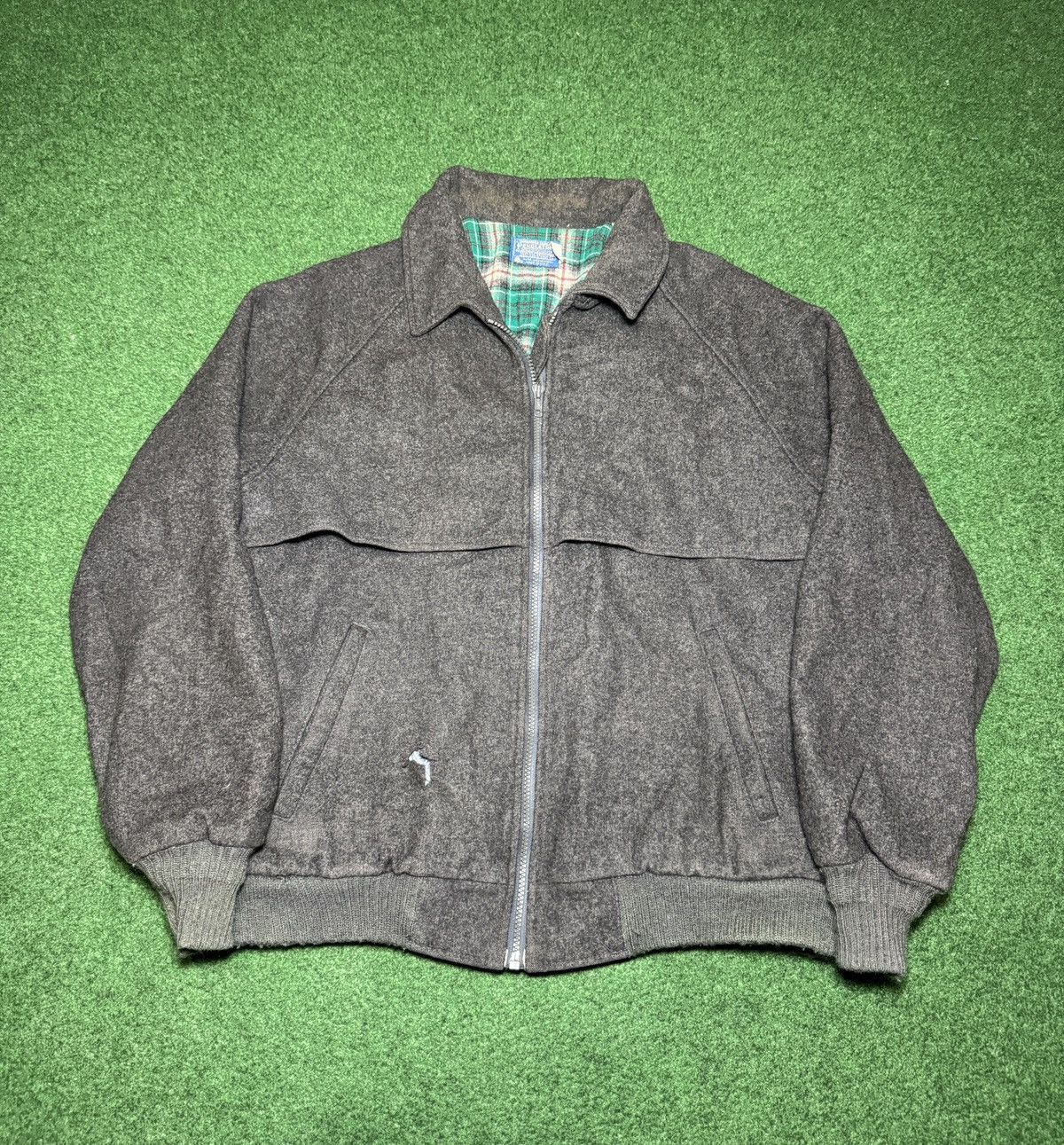 Pendleton Vintage Pendleton Virgin Wool Gray Bomber Harrington Jacket Size US L / EU 52-54 / 3 - 1 Thumbnail