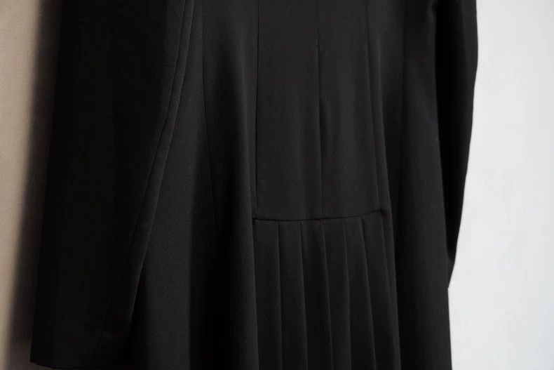 Yohji Yamamoto Yohji Yamamoto 20SS Buffalo horn button pleated tail coat-2 Size US M / EU 48-50 / 2 - 6 Thumbnail