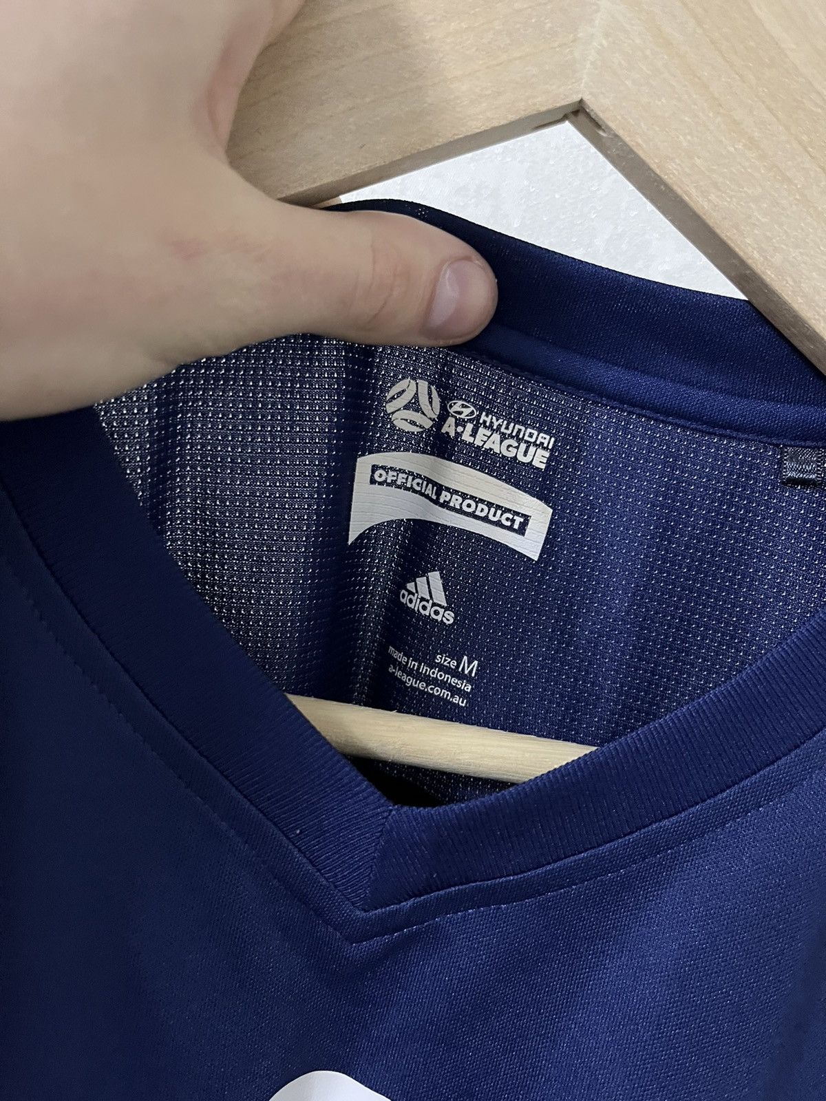 Vintage Adidas Melbourne Victory 18/19 Training Jersey Size US M / EU 48-50 / 2 - 3 Thumbnail