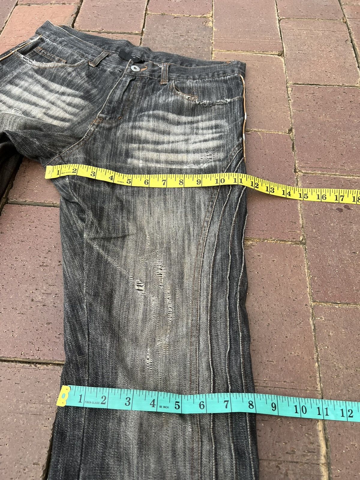 Japanese Brand LAV DISTRESSED JEANS VERY RARE Size US 31 - 18 Thumbnail