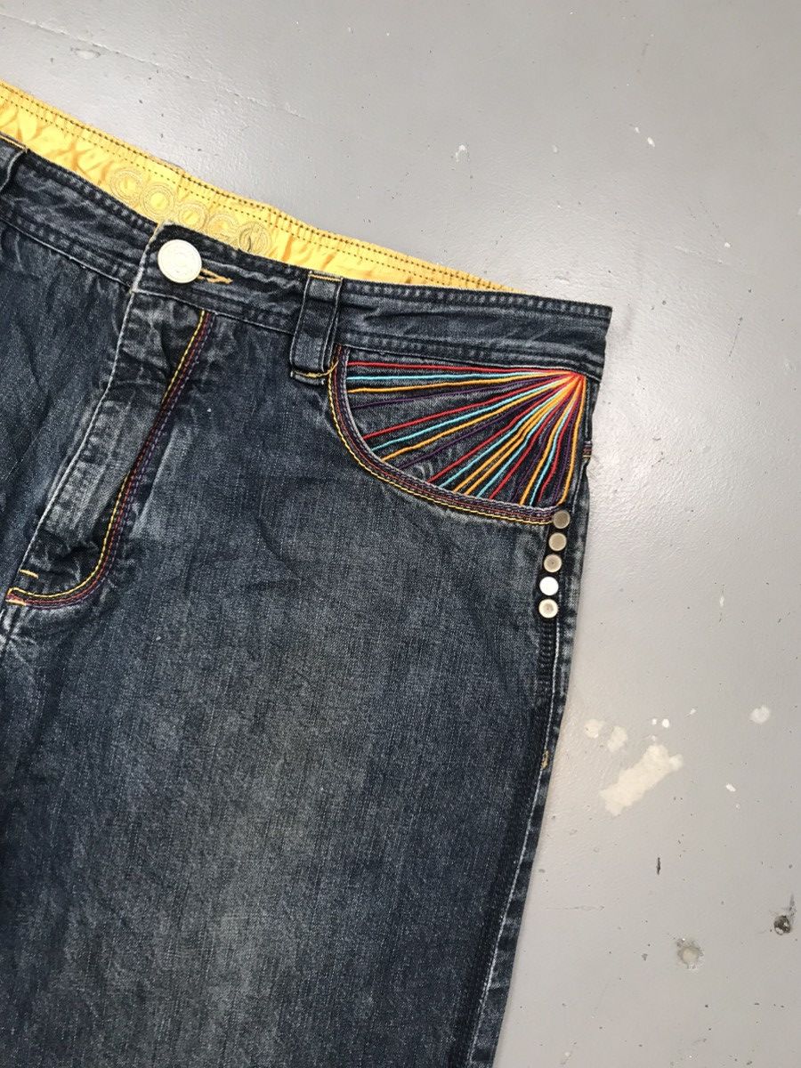 Coogi × Vintage Vintage Coogi cross sword ⚔️ embroidered denim jort Size US 40 / EU 56 - 4 Thumbnail